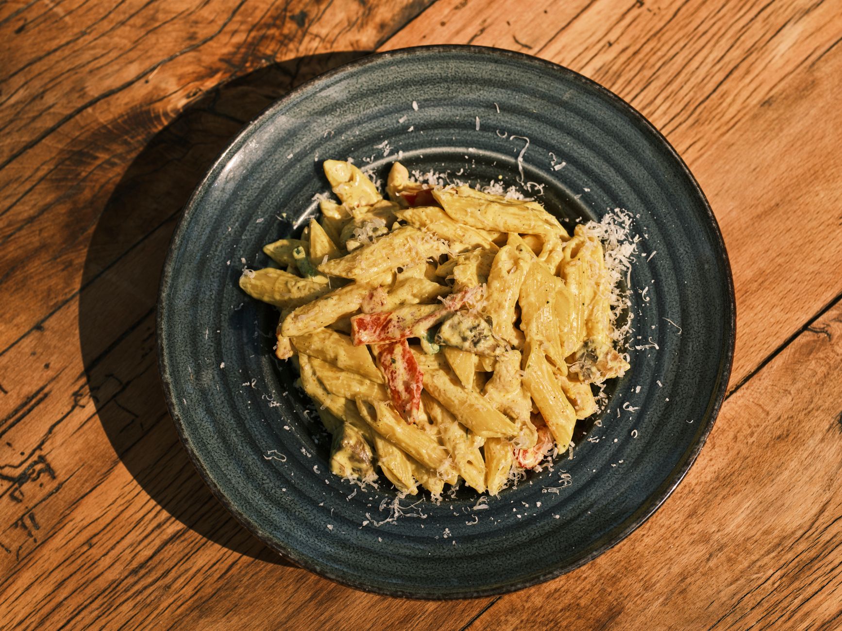 Creamy courgette pasta