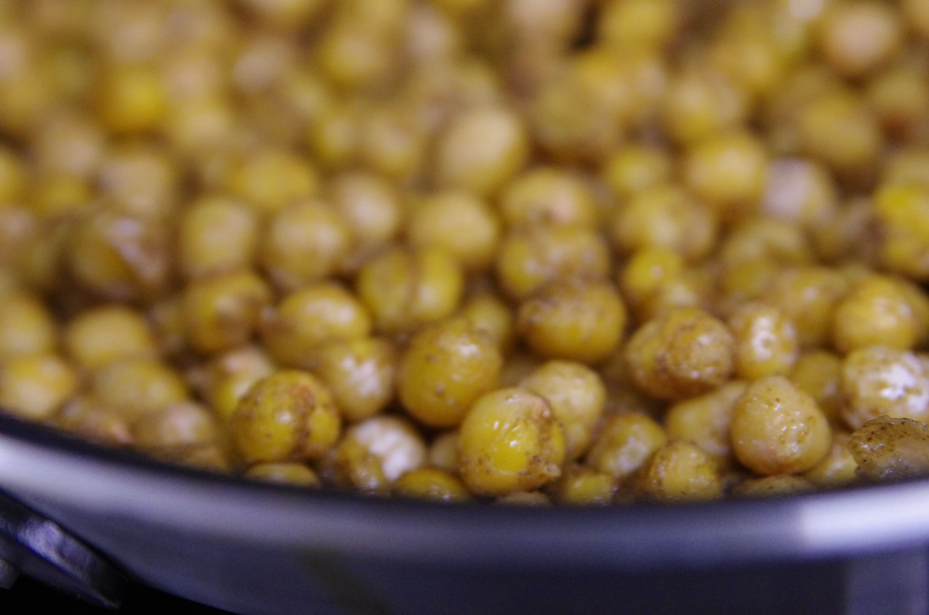 Air Fryer Chickpeas