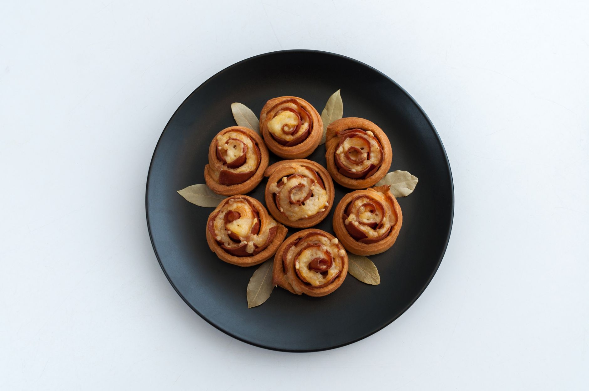 Air-Fryer Ham and Brie Pastries