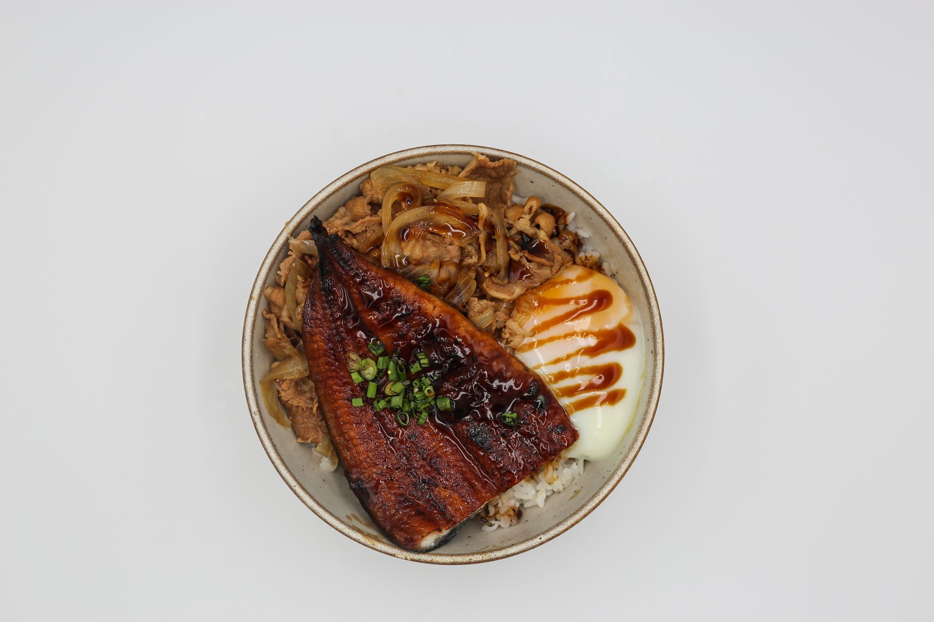 Teriyaki salmon bowl