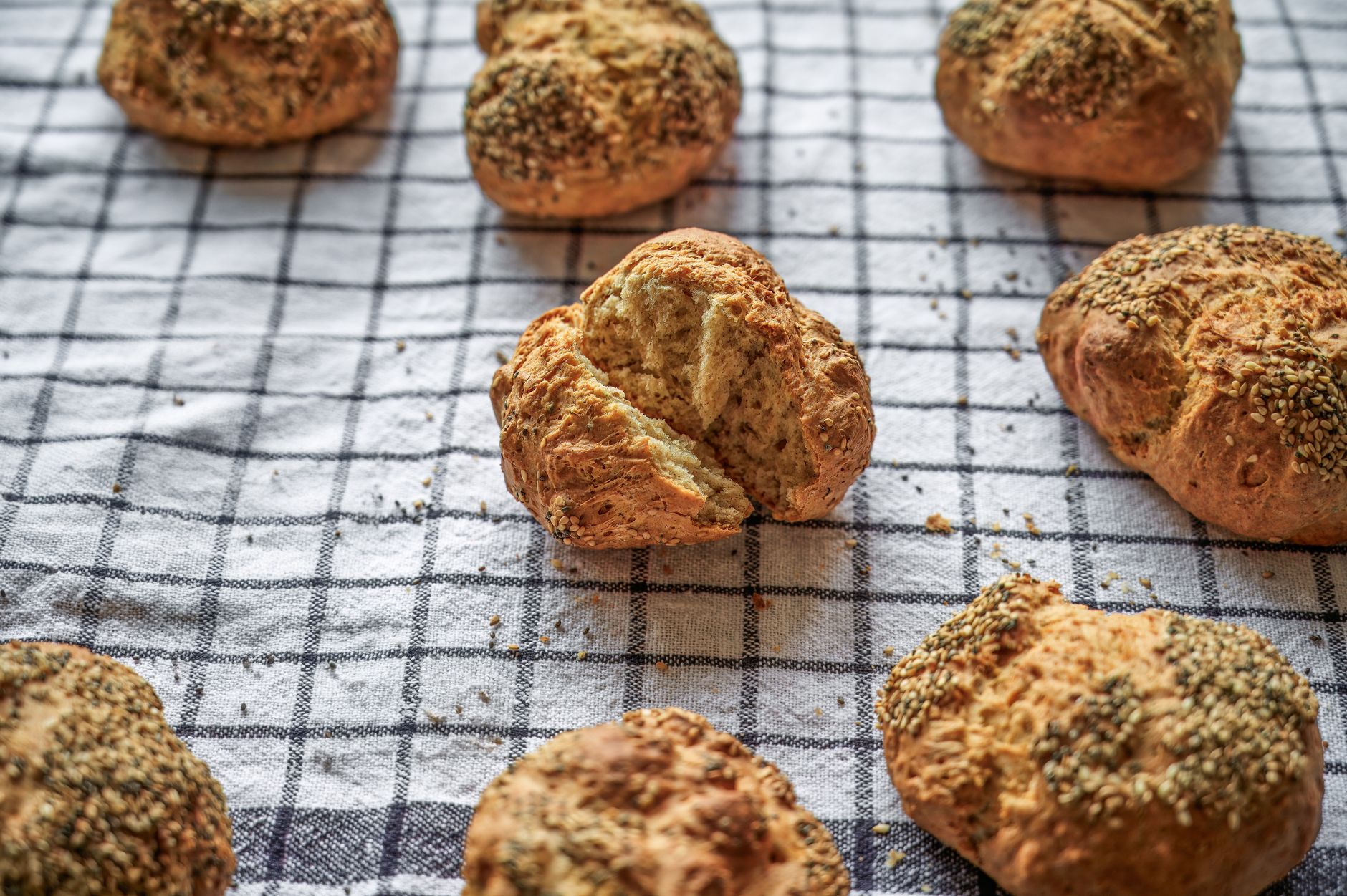 Lemon Poppy Seed Two-Bite Scones