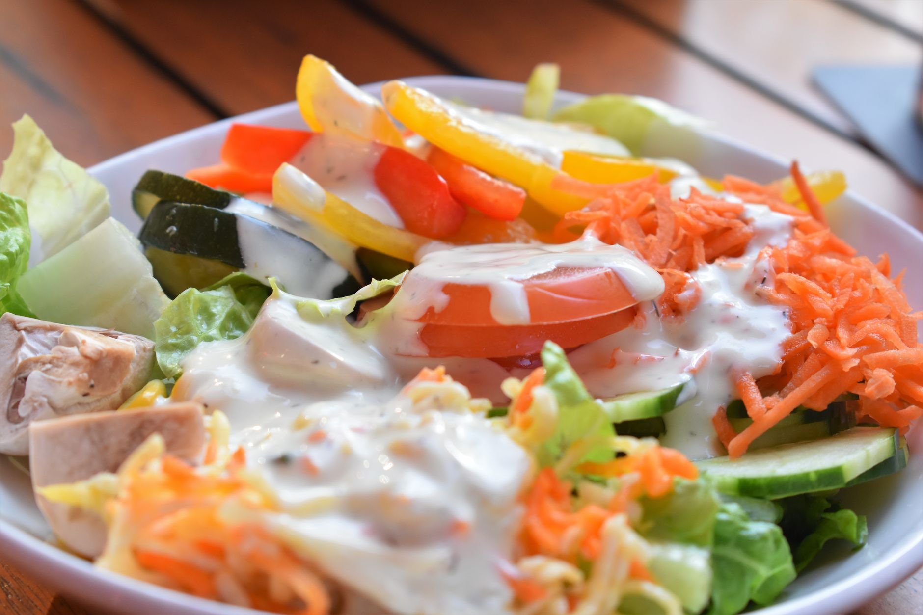 Super Veggie Tossed Salad