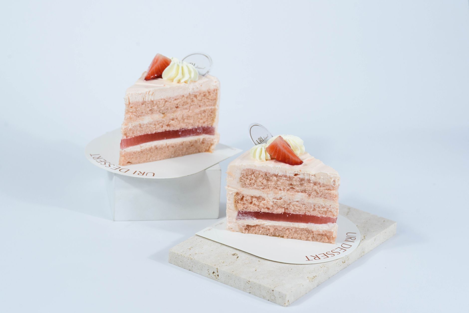 Strawberry Lemonade Cake