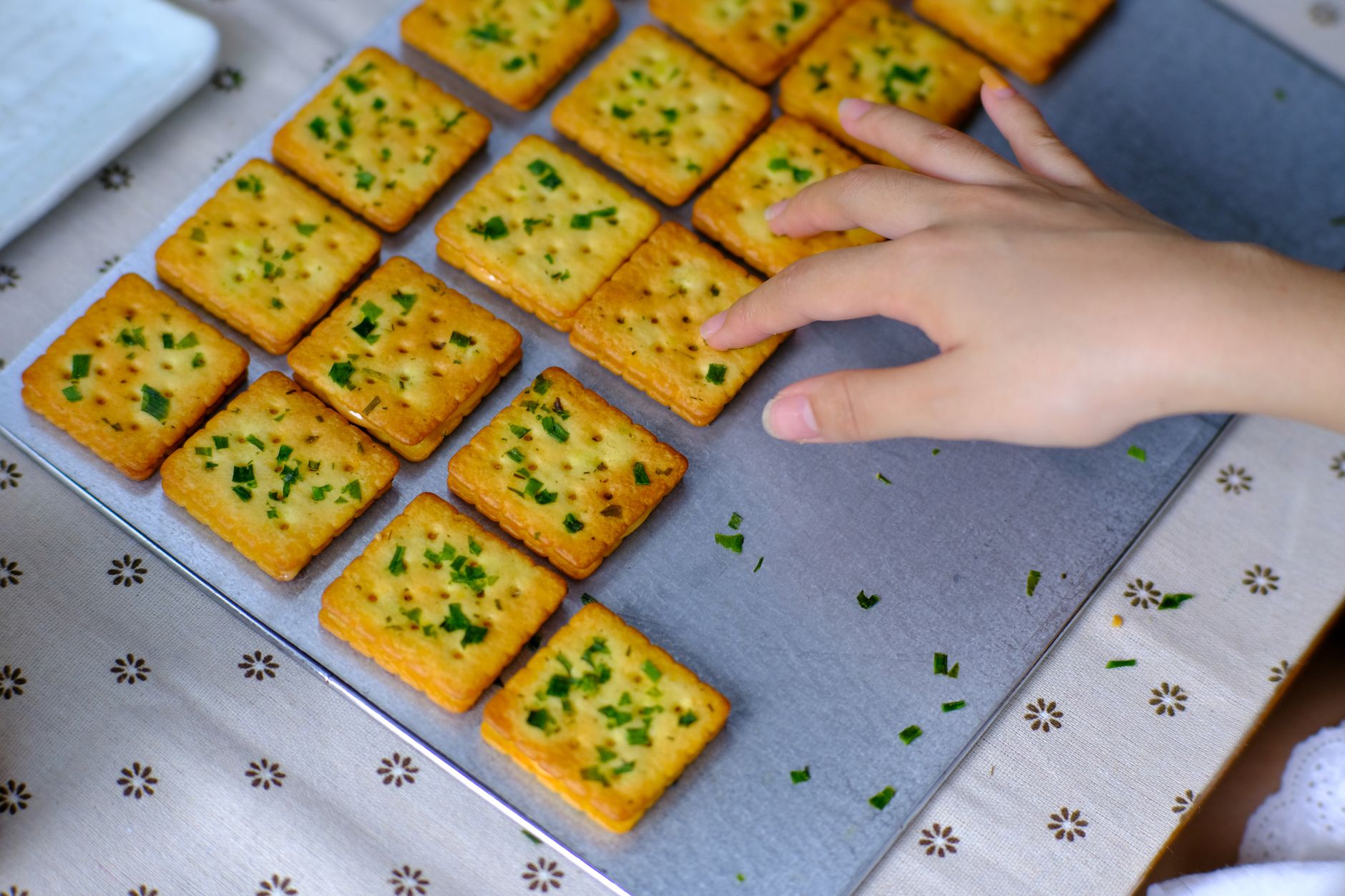 Cheese & rosemary biscuits