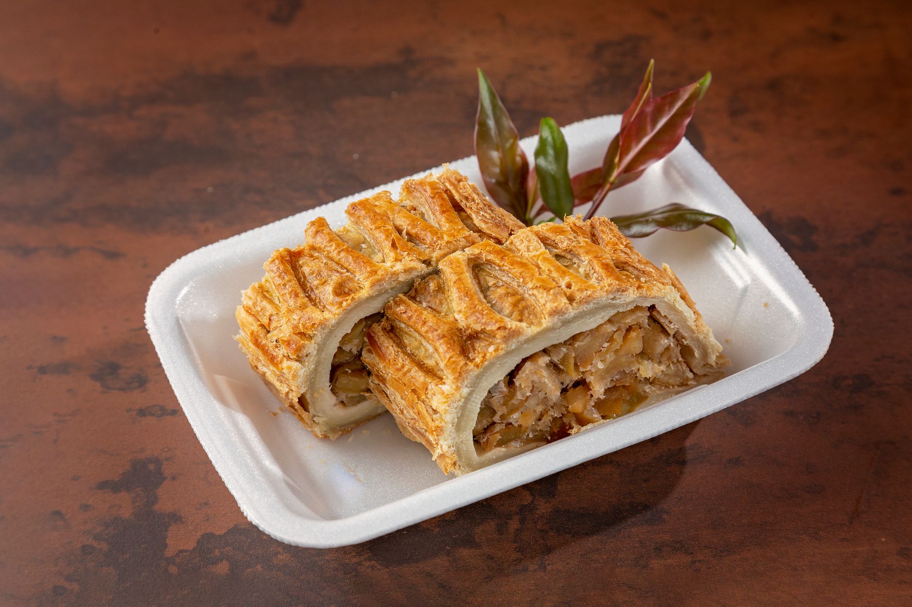 Leek, mushroom & goat's cheese strudels