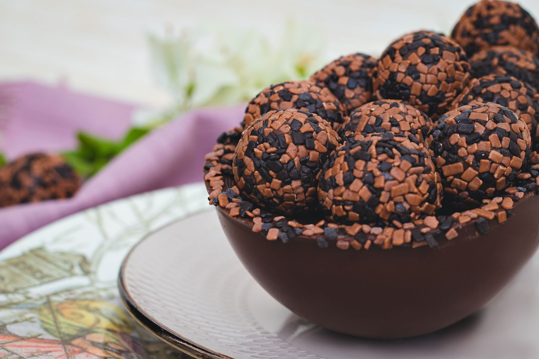 Rum & raisin millionaire's chocolate pots