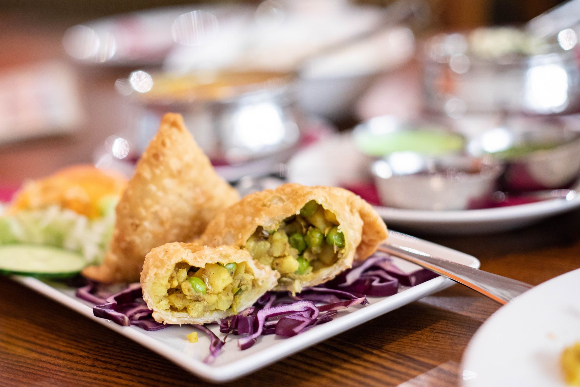 Spiced pea & potato rolls
