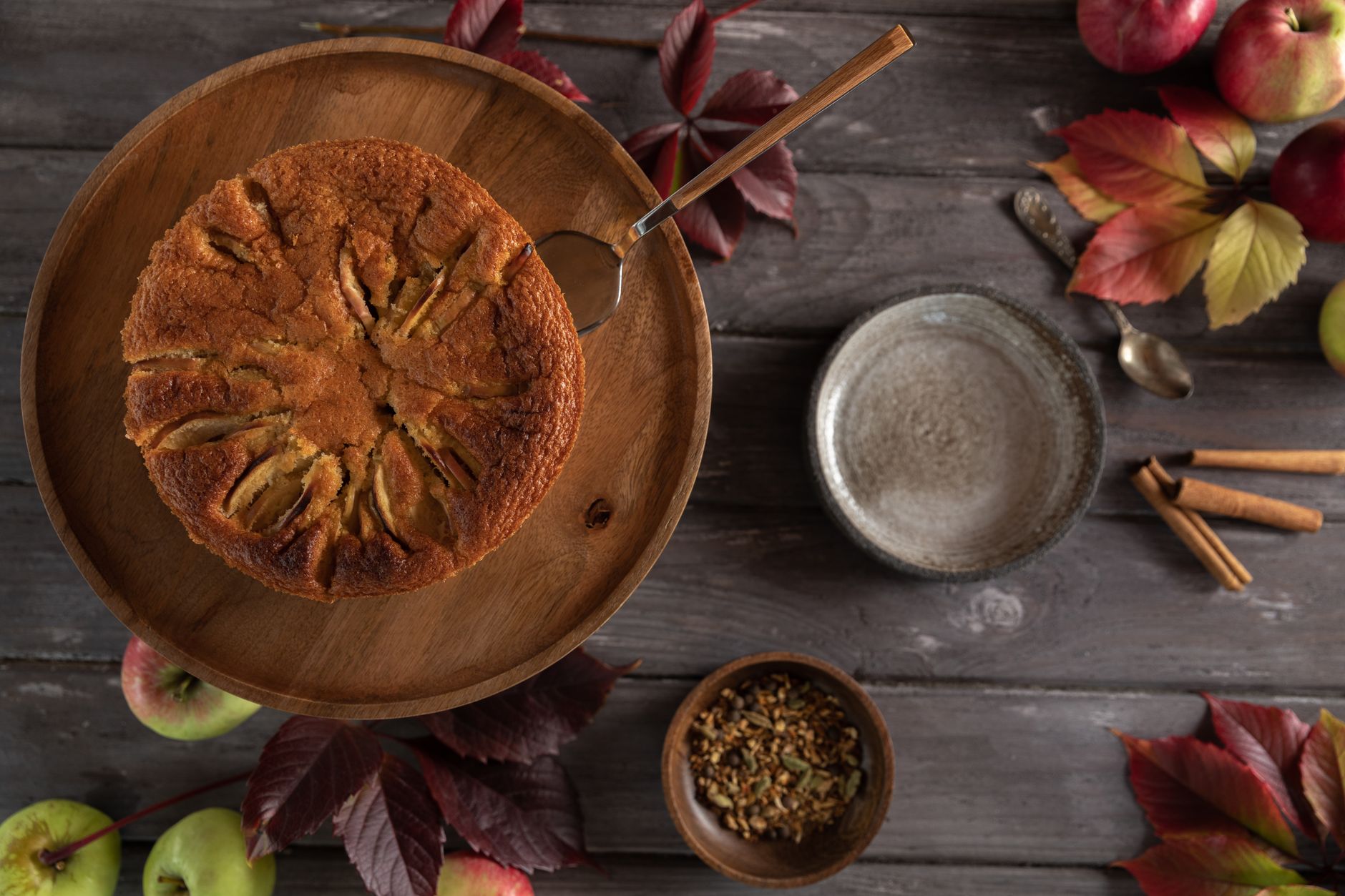 Apple Upside-Down Cake