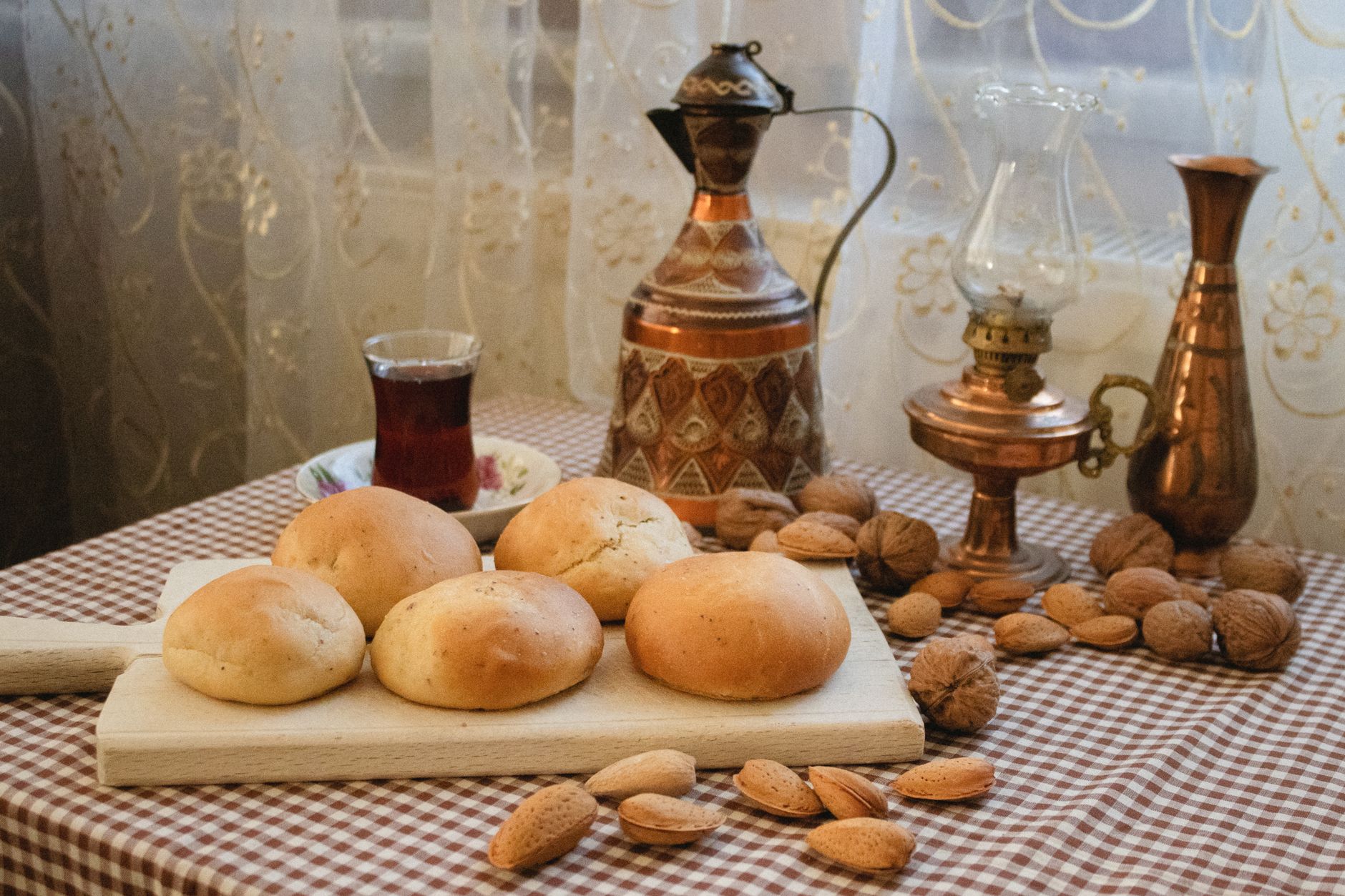 Khobz el Dar (Algerian Semolina Bread)