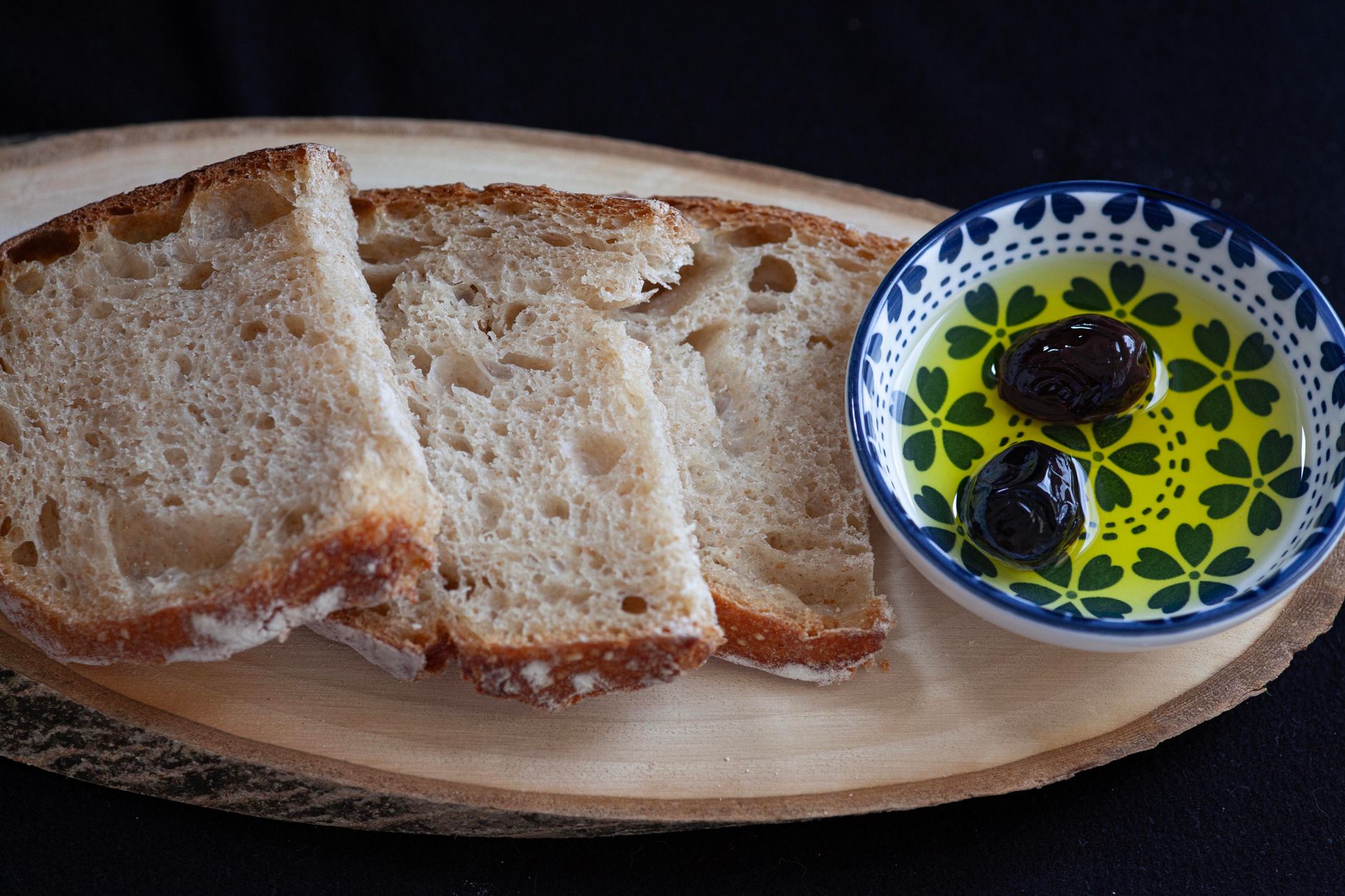 Olive Oil Bread Dips