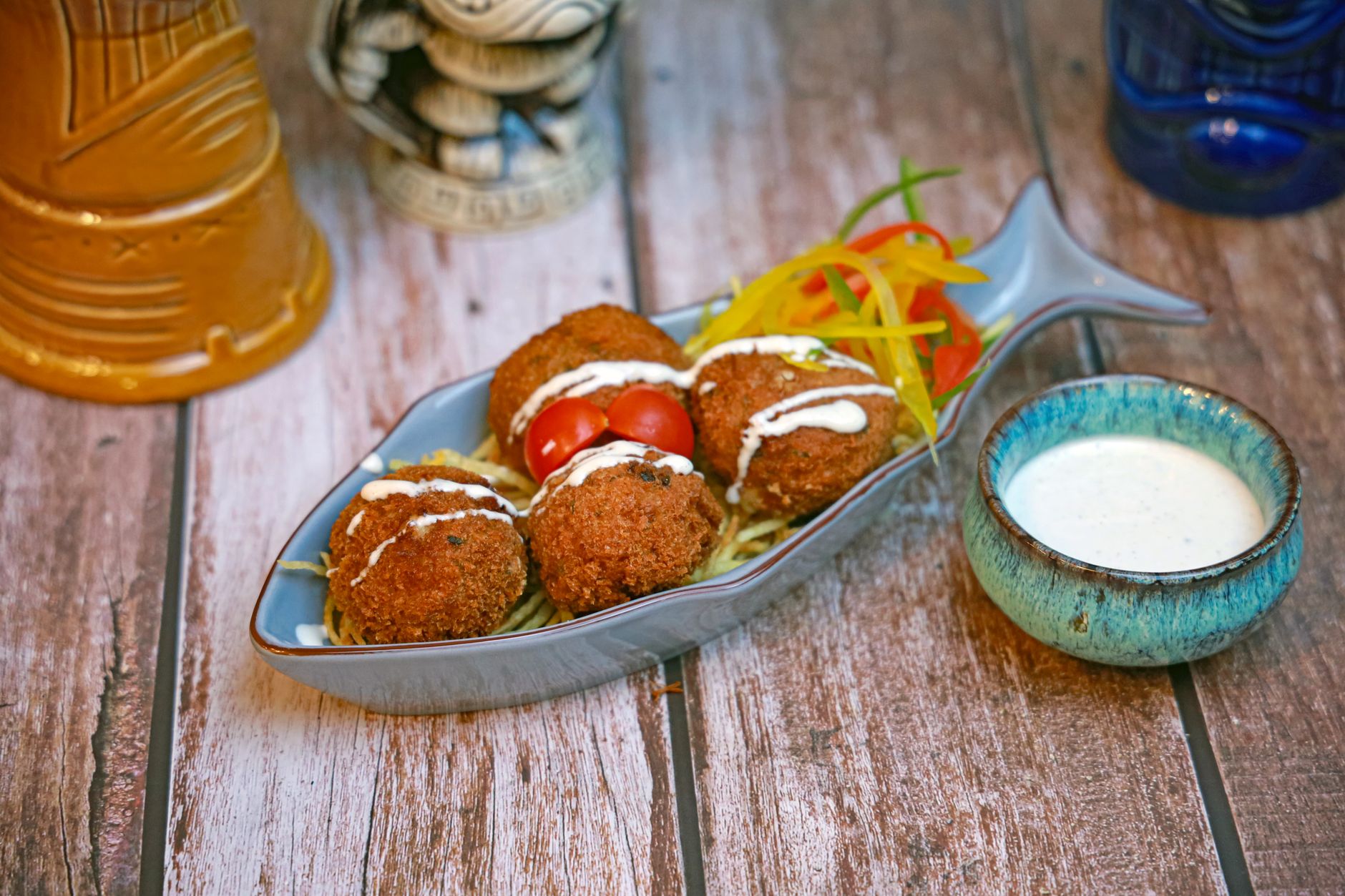 Crab fritters with cheat's chilli & crab mayonnaise
