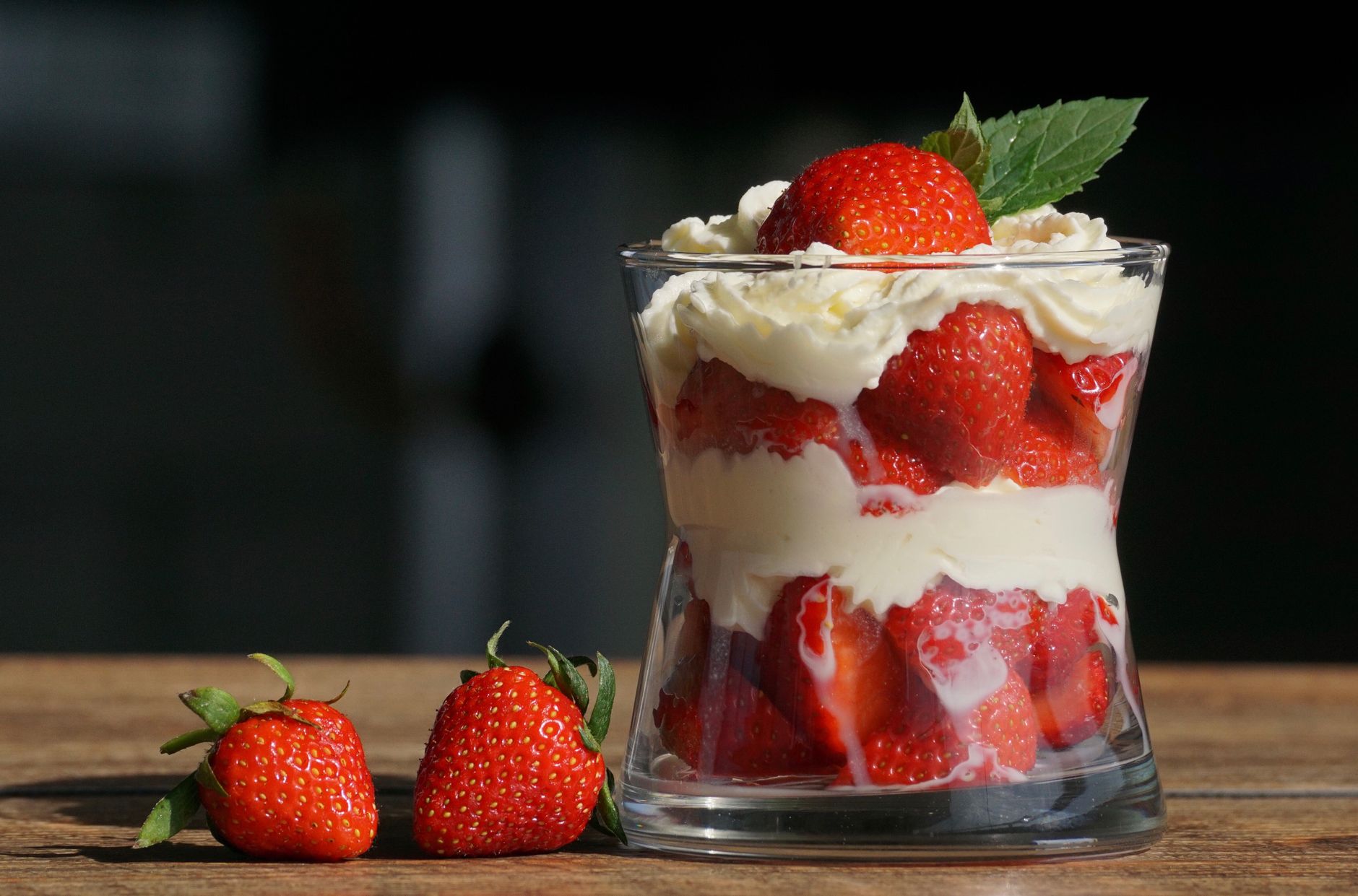 Strawberry Graham Dessert