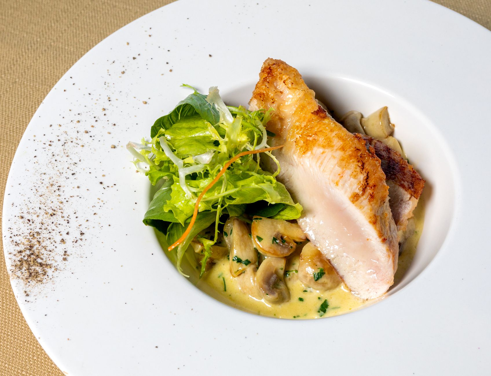 Chicken in White Wine Sauce