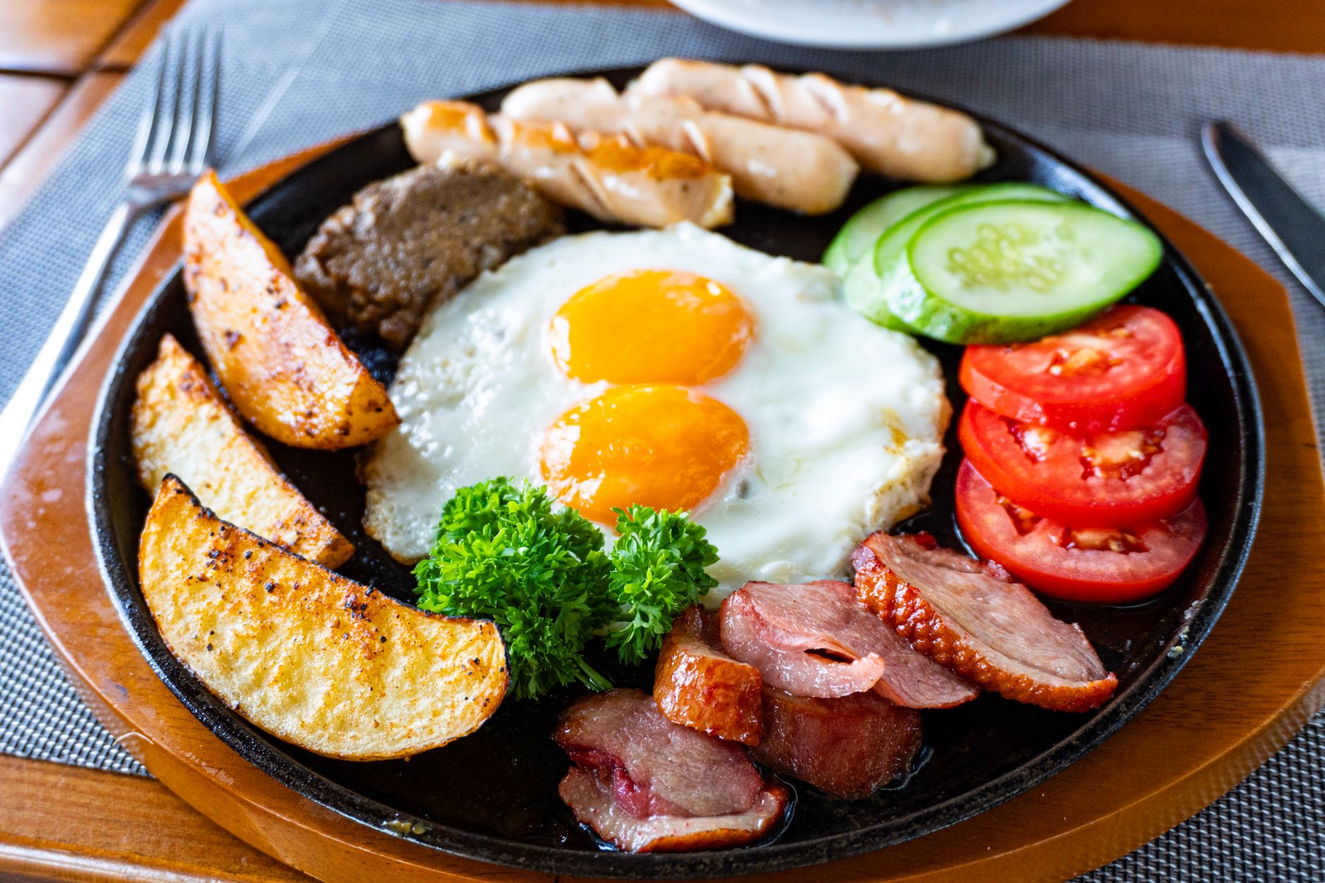 One-pan English breakfast
