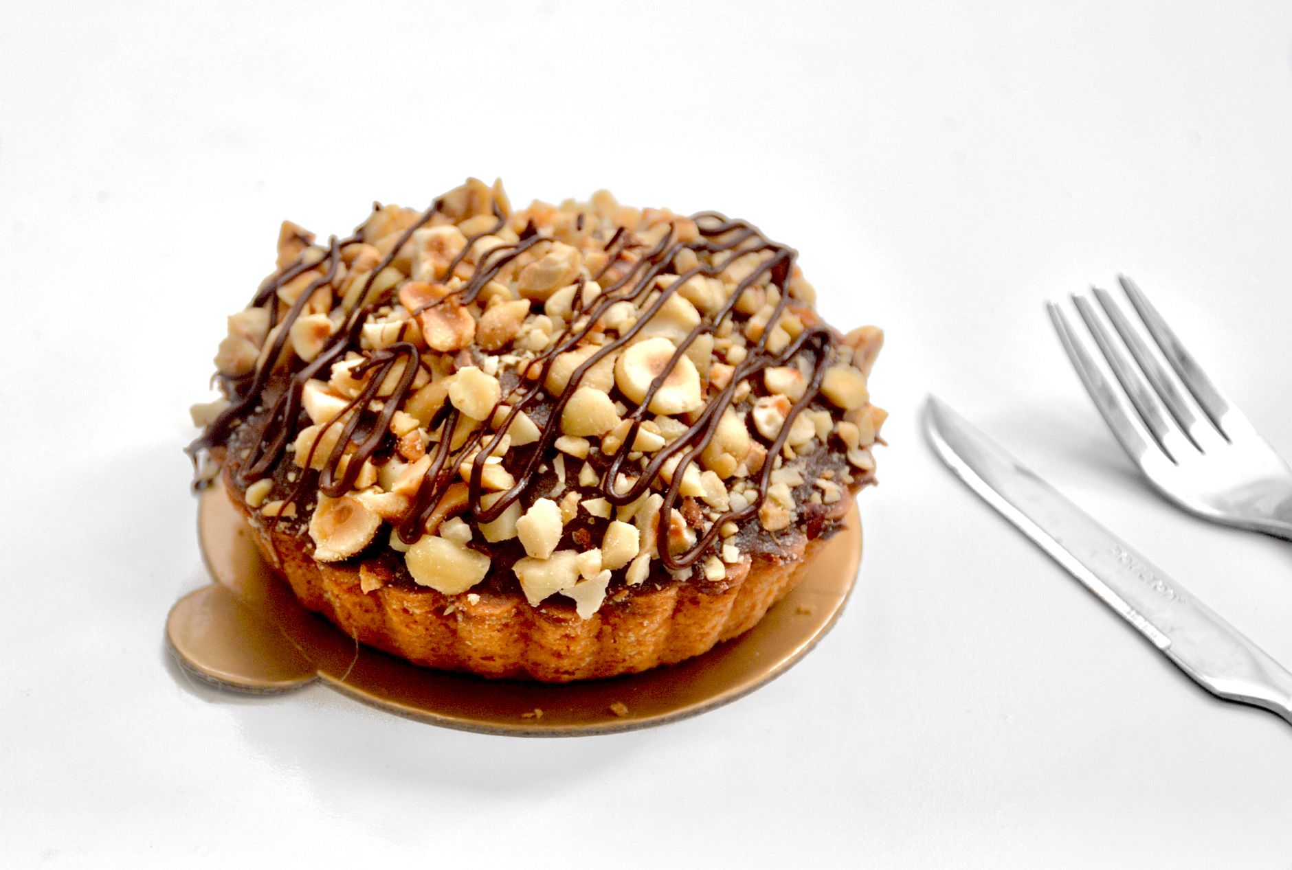 Prune & nut tart