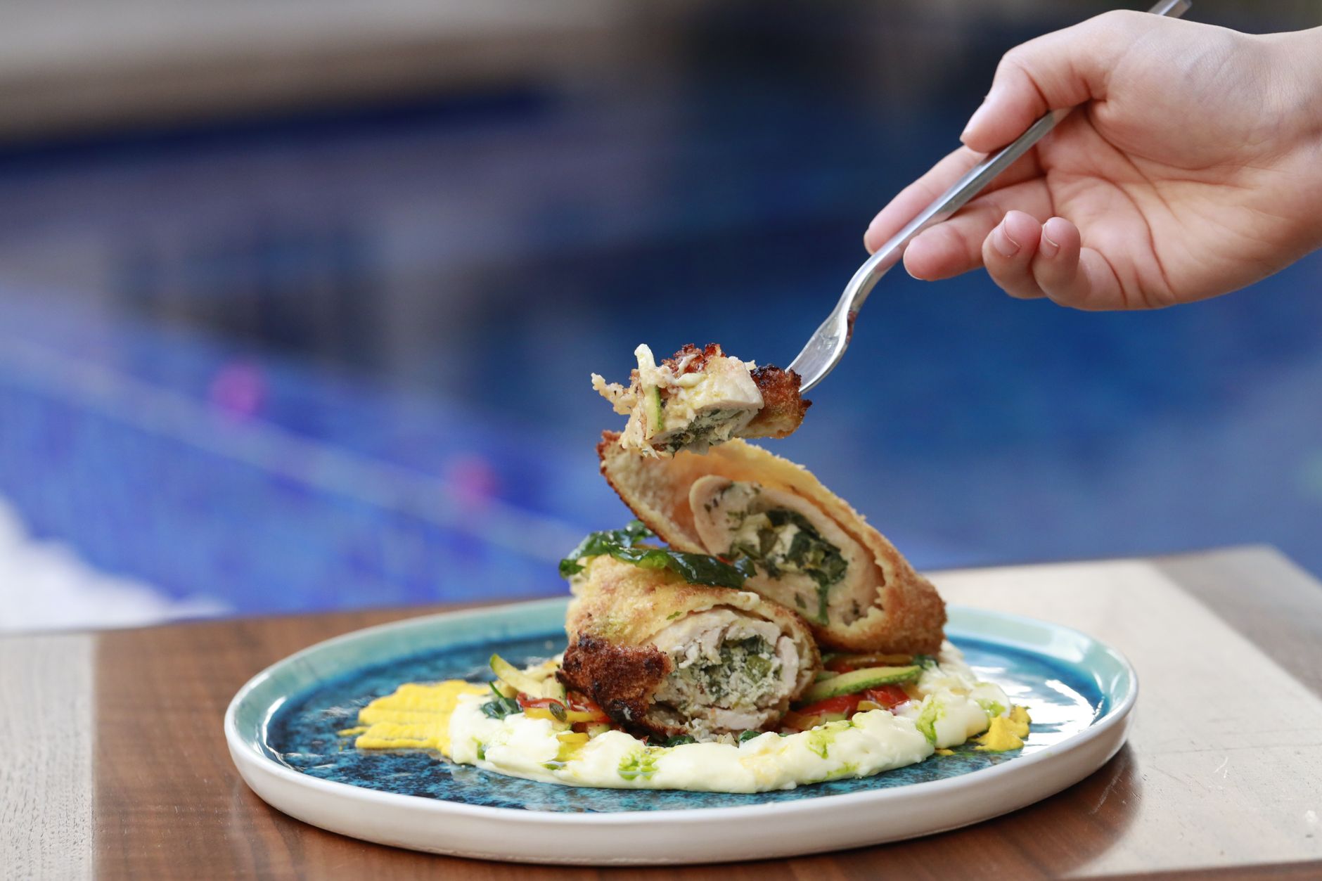 Spinach-Filled Turkey Roll