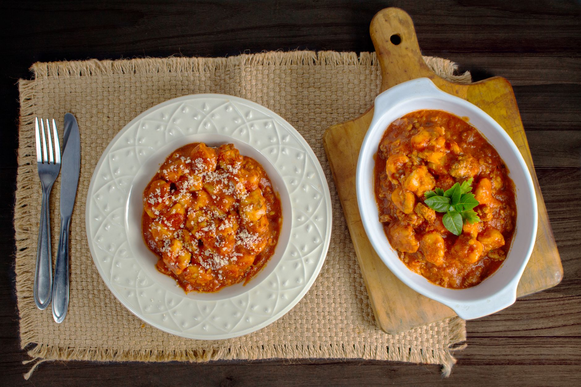 Chorizo & mozzarella gnocchi bake