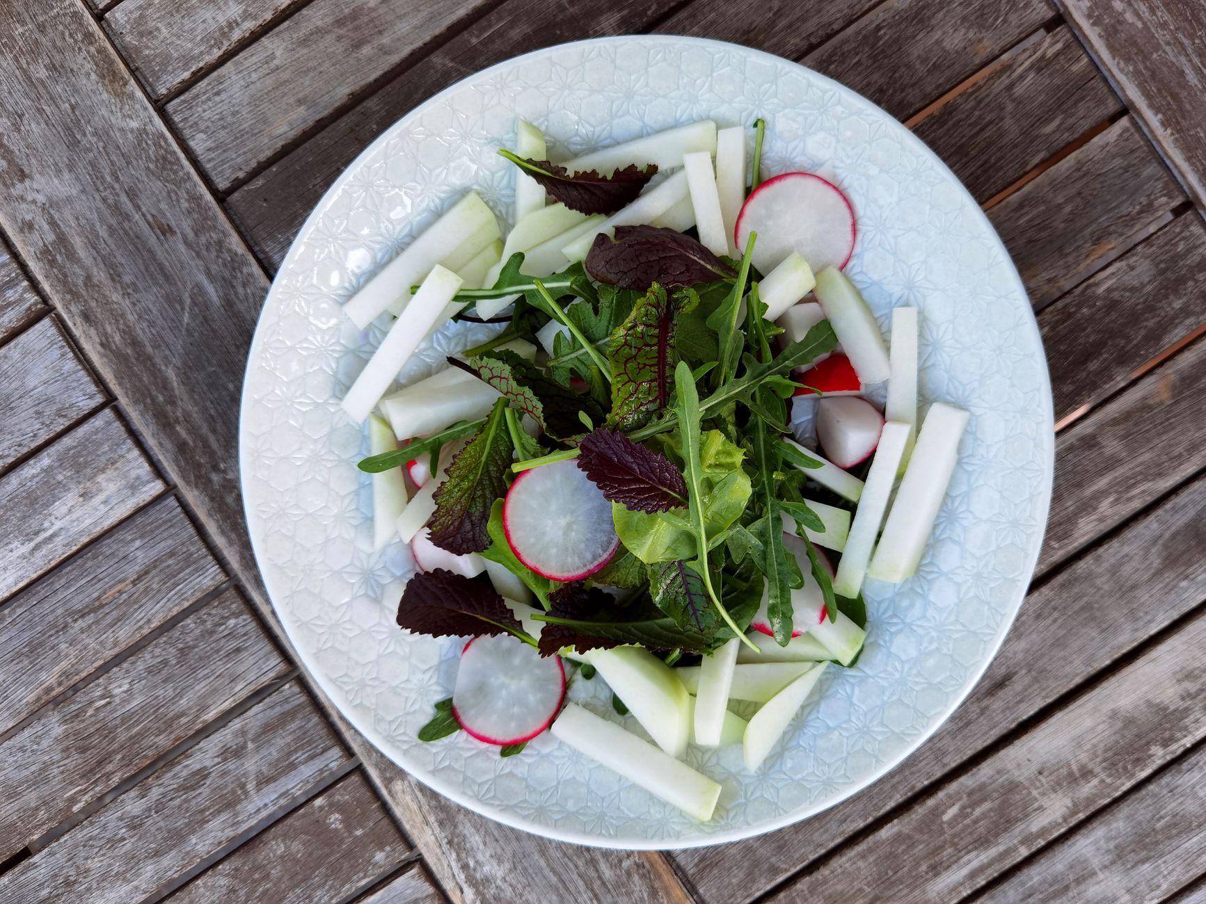 Pear, Celery and Candied Pecans Salad Recipe