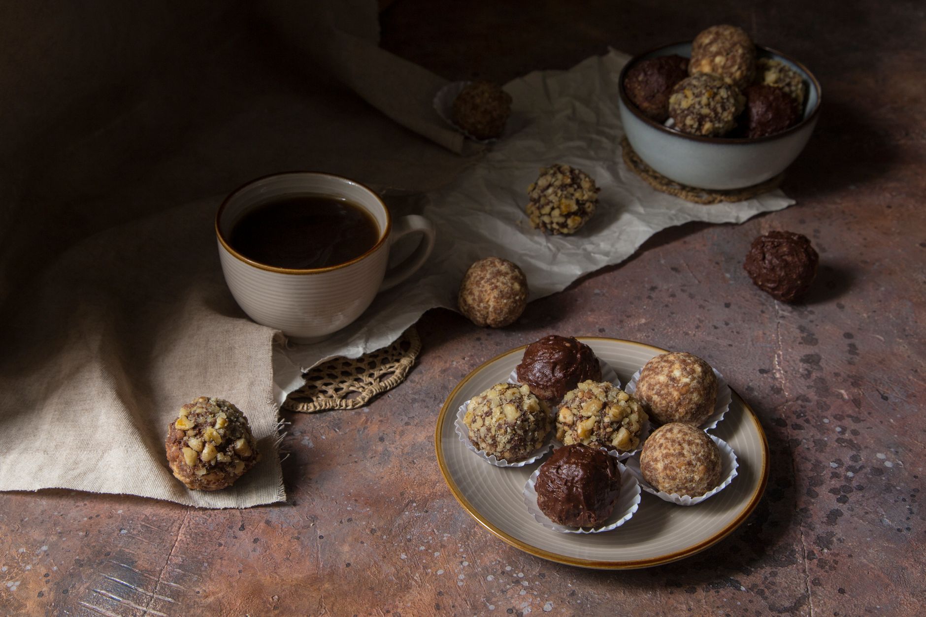 Mocha Nut Balls
