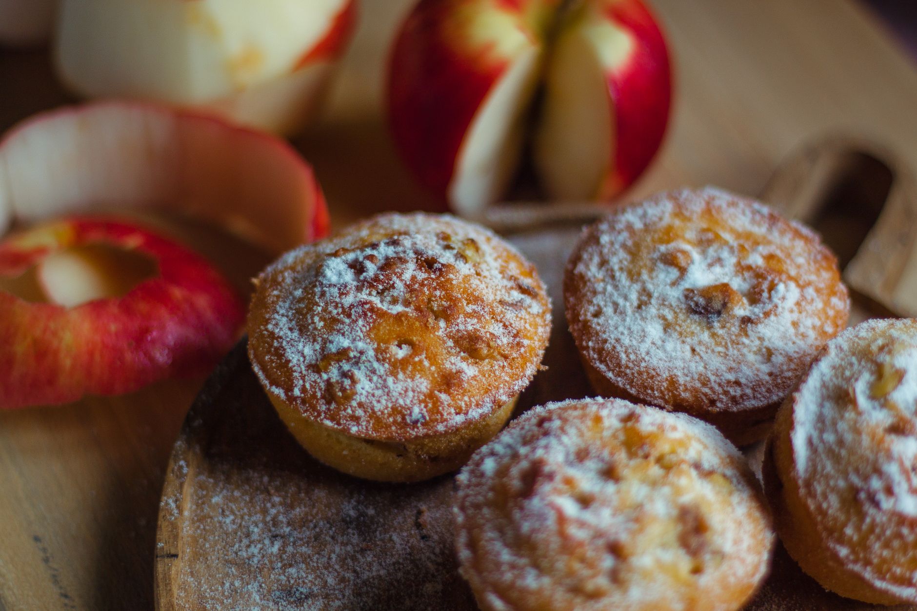 Apple Cinnamon Streusel Muffins