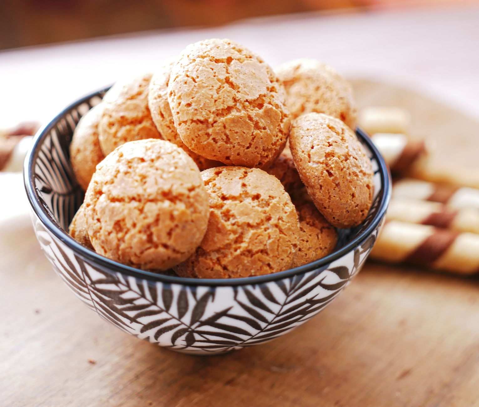 Gingerbread Amaretti Cookies