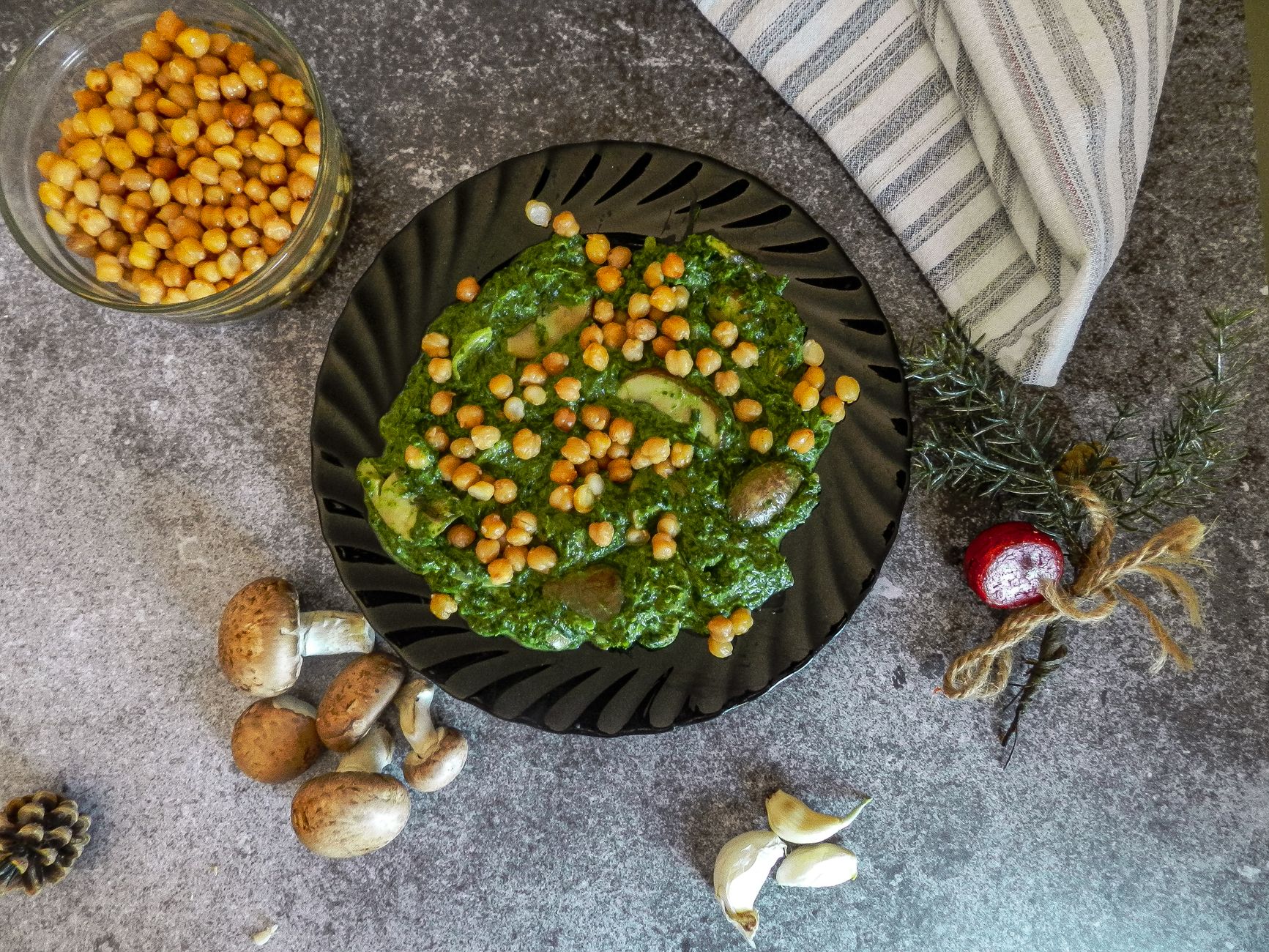 Curried Chickpeas with Spinach