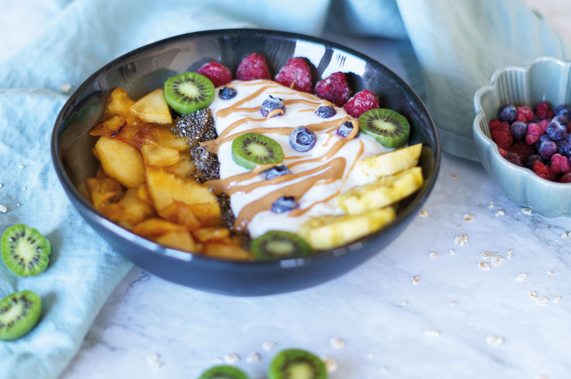 Pineapple Sriracha Breakfast Bowls