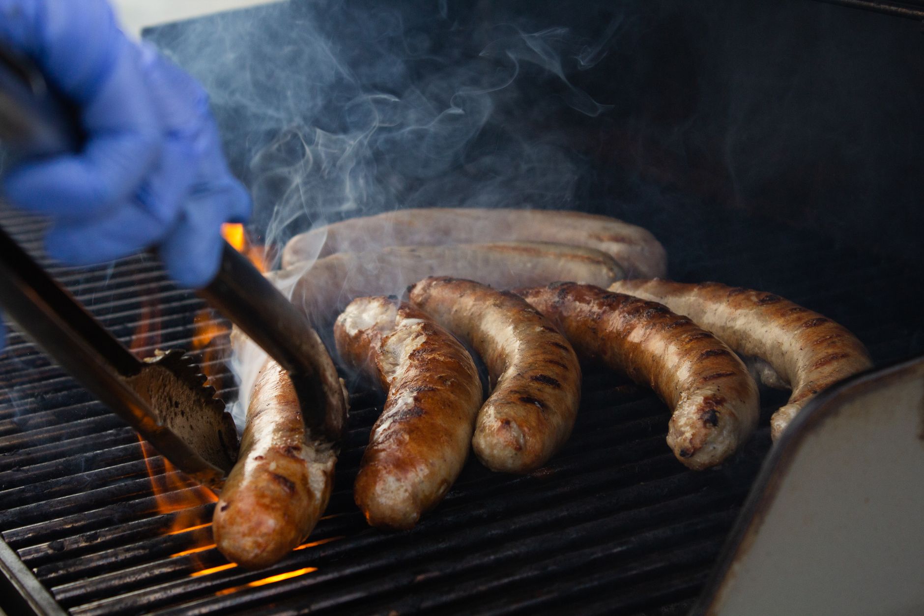 Grilled Brats with Sriracha Mayo