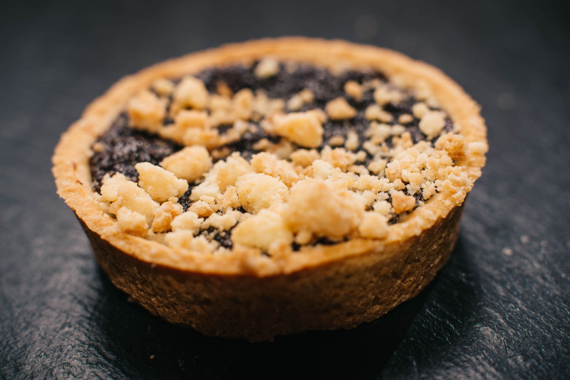 Crumbled top mince pies