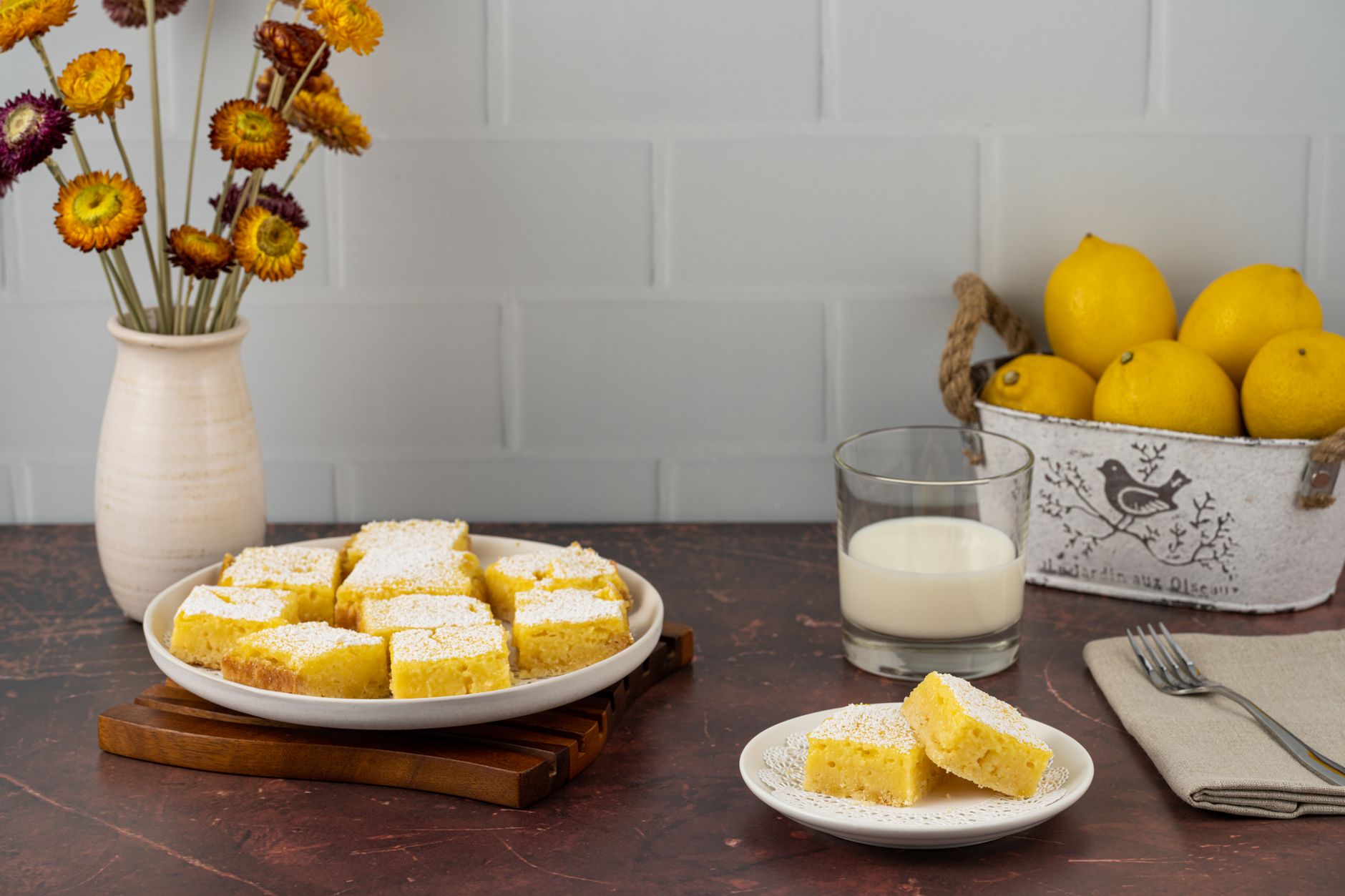 Lemon Cheesecake Bars