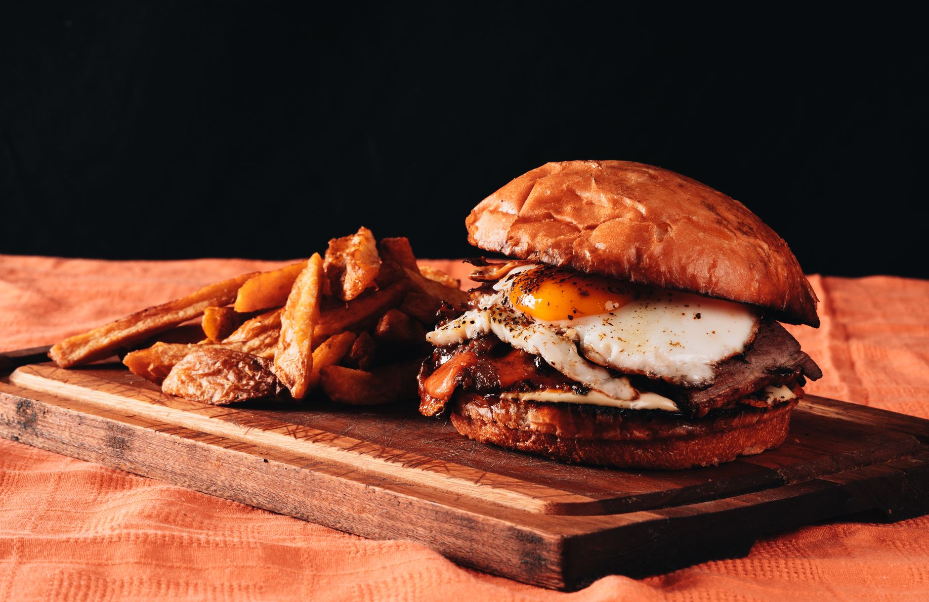 Chivito uruguayo