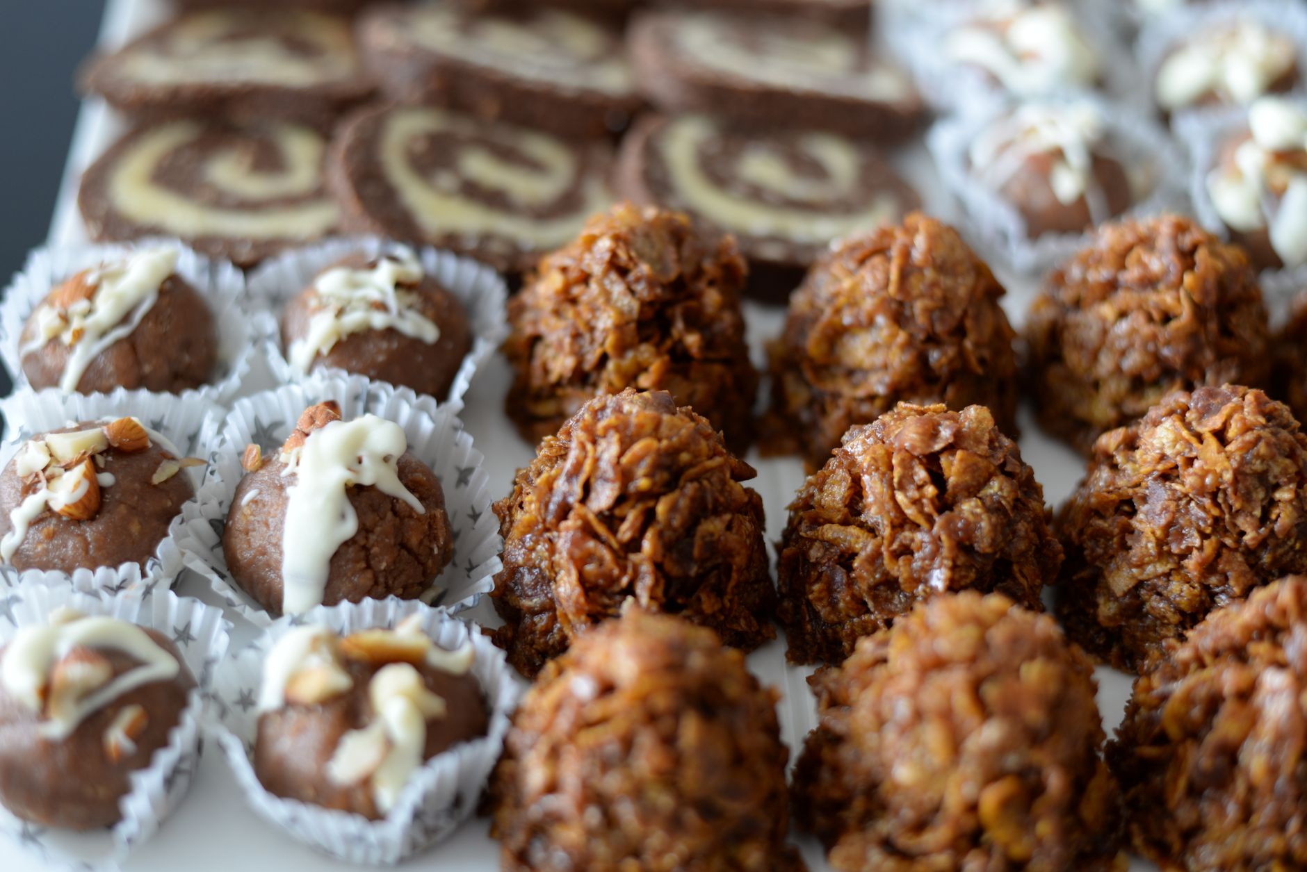 Crunchy Chocolate Mint Balls