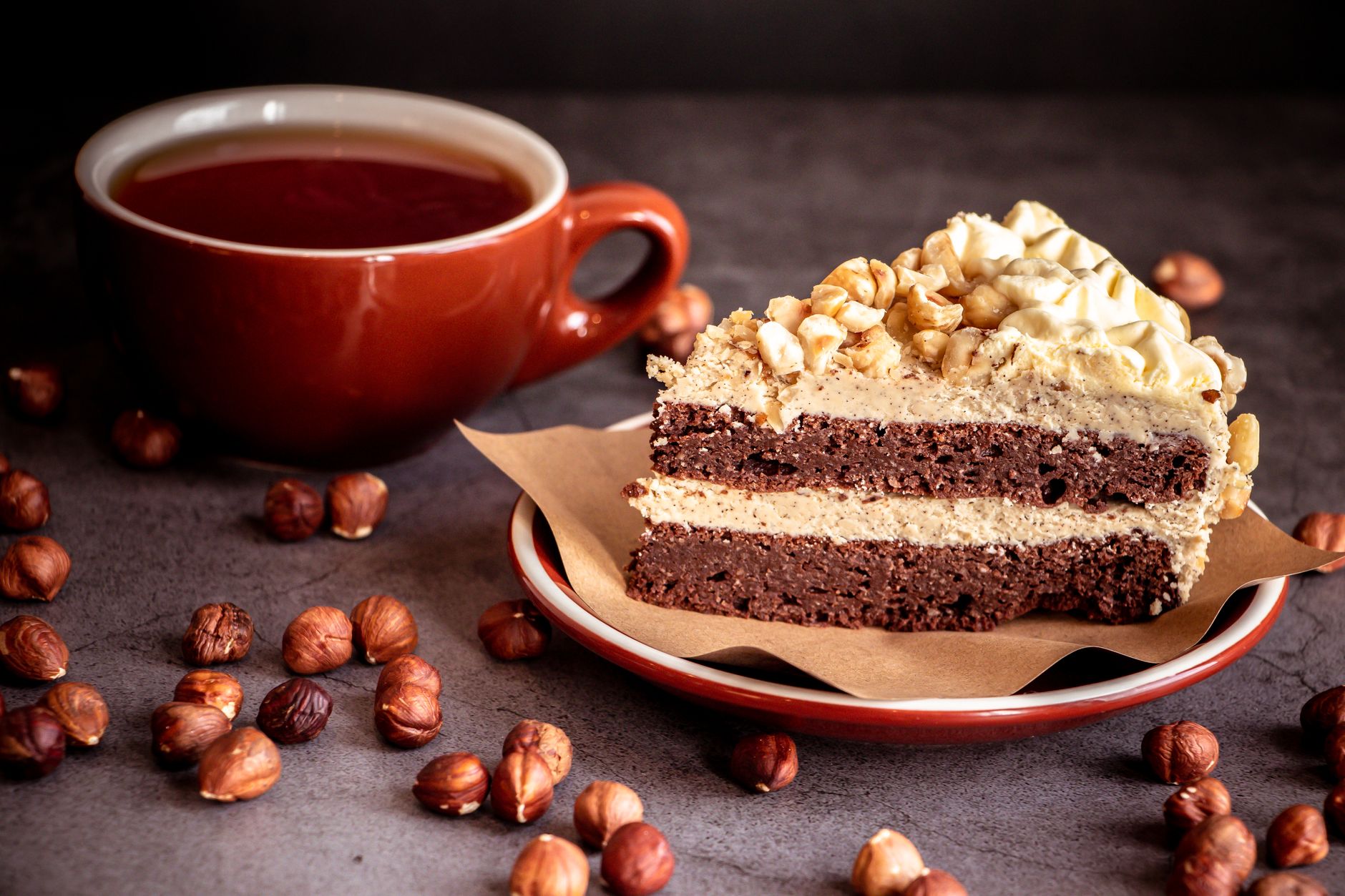 Hazelnut & Baileys meringue cake