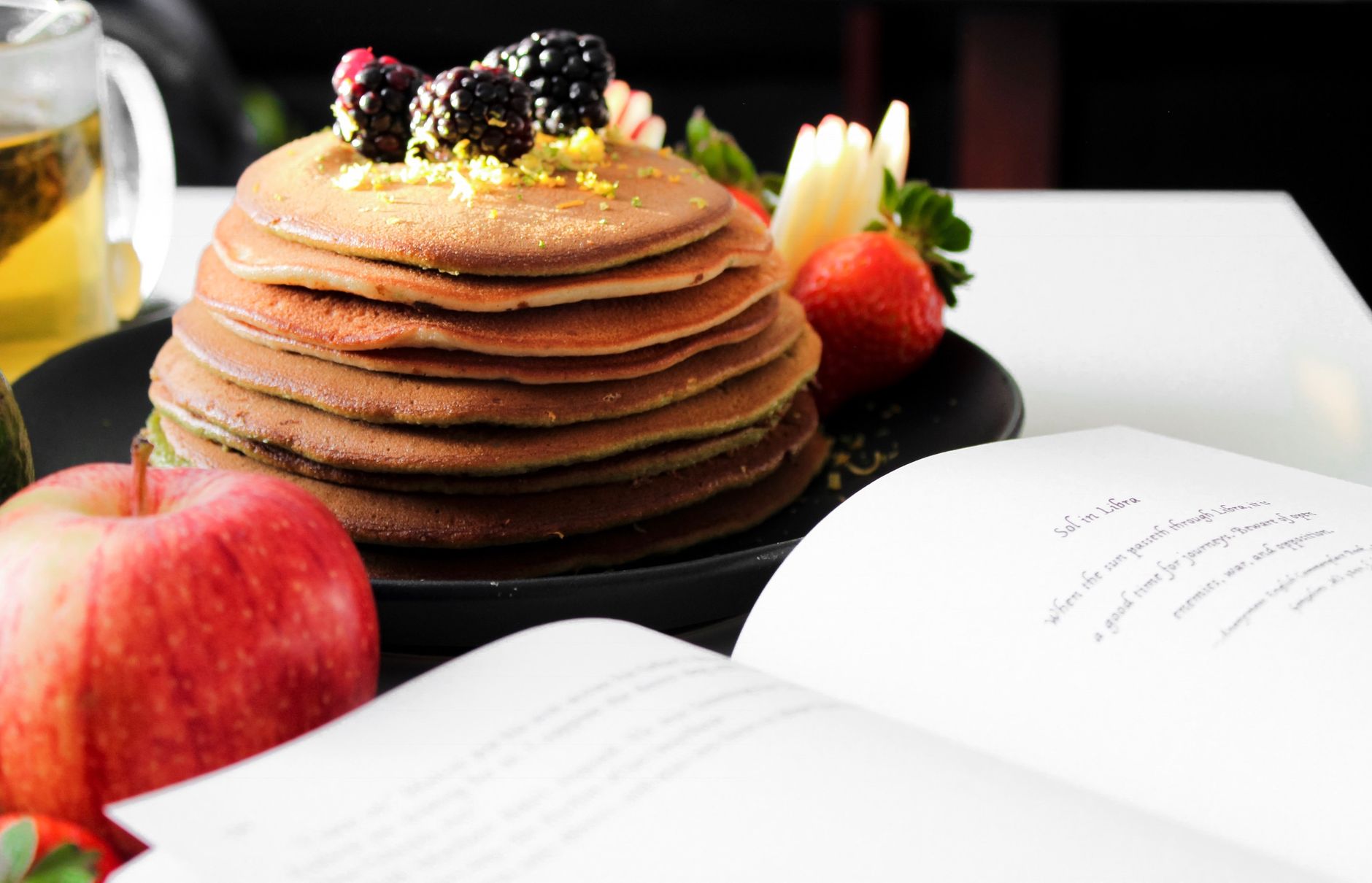 Apple Pancakes