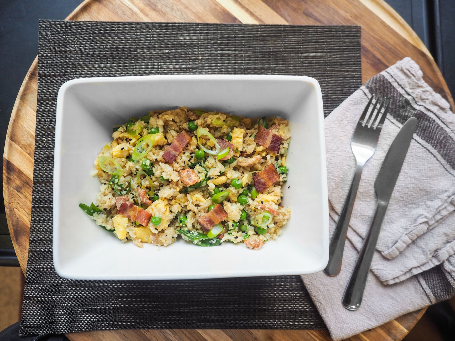Bacon, pea & basil macaroni