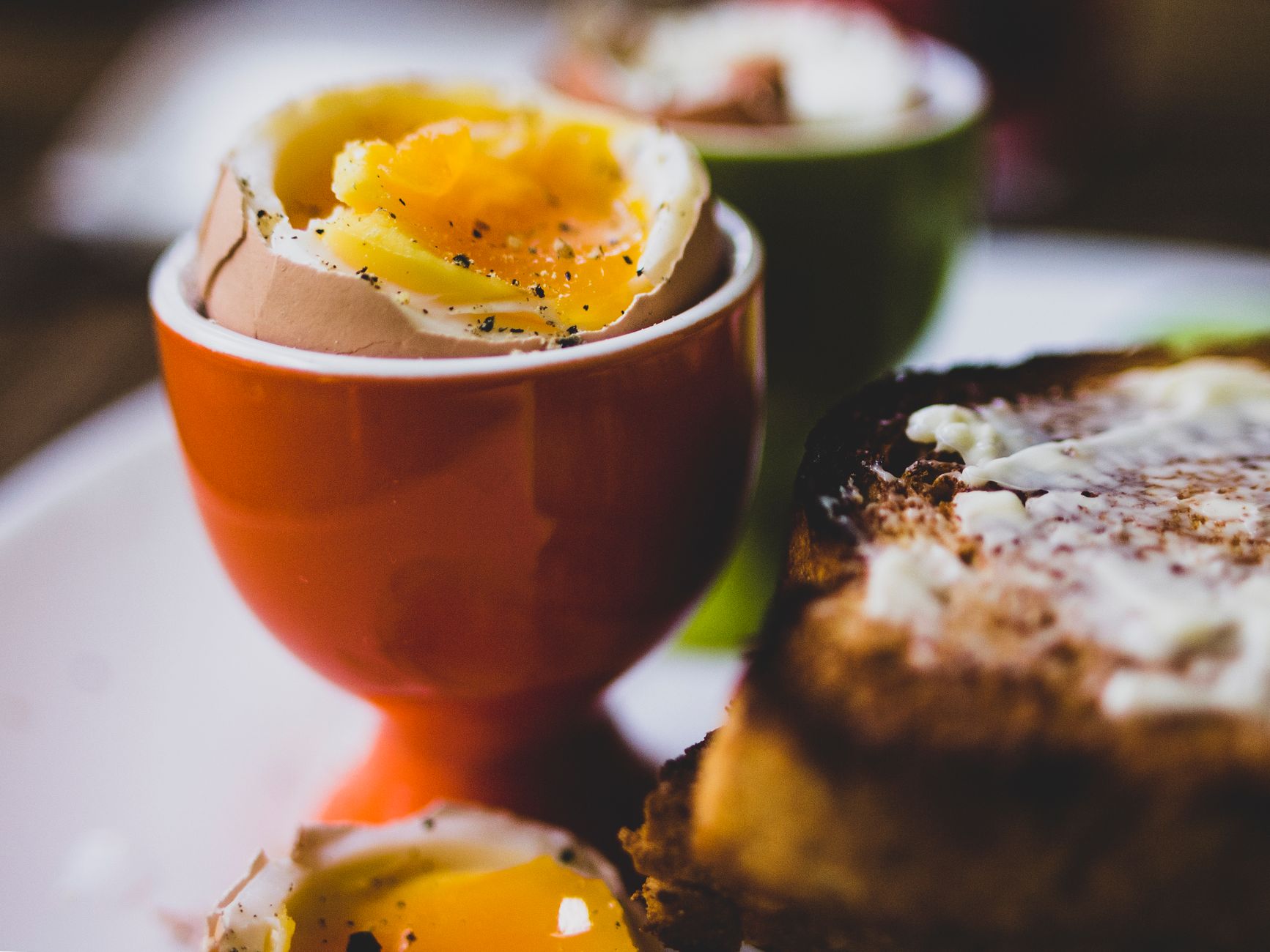 Dippy eggs with Marmite soldiers