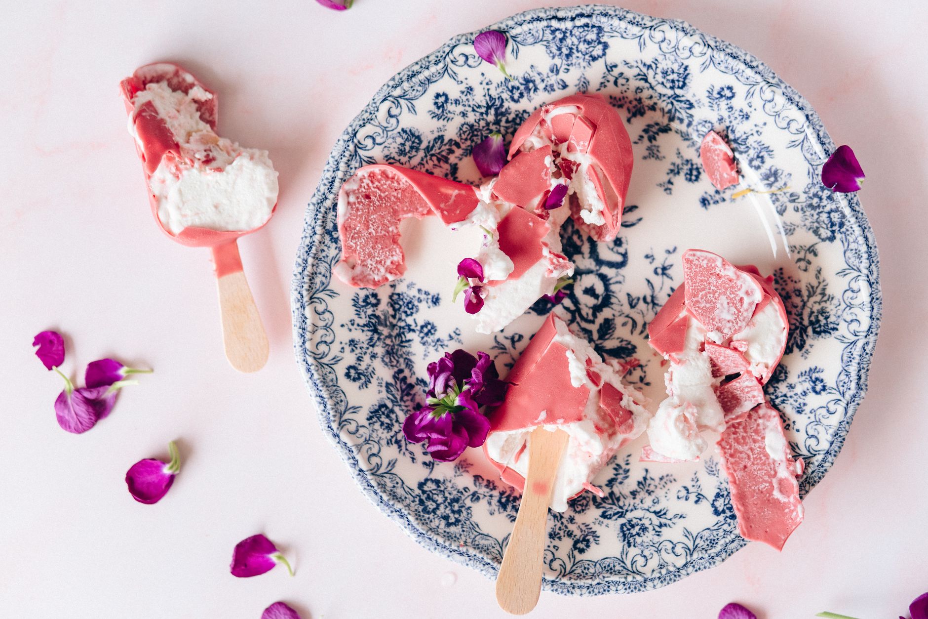 Easy Eton mess ice cream