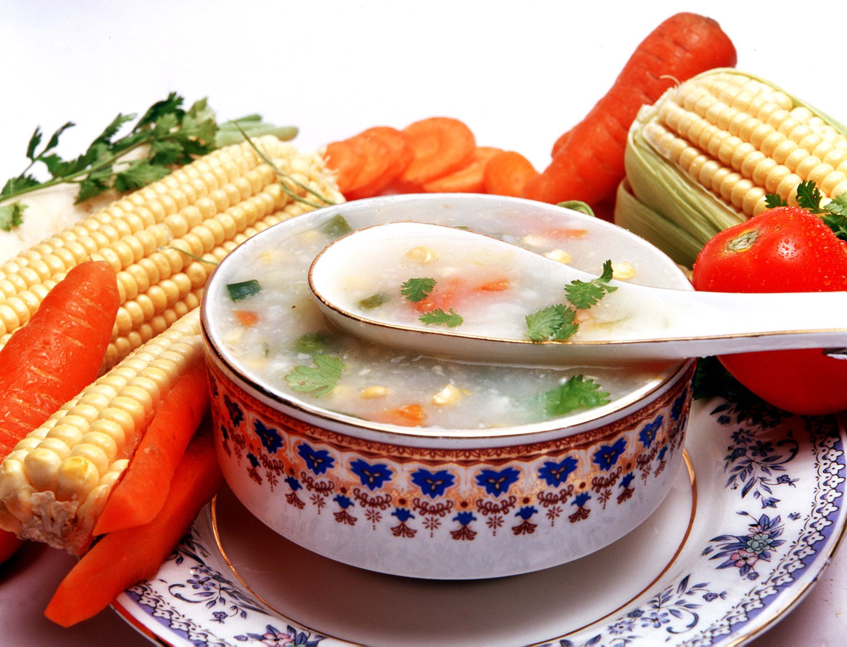 Fresh Corn and Tomato Soup