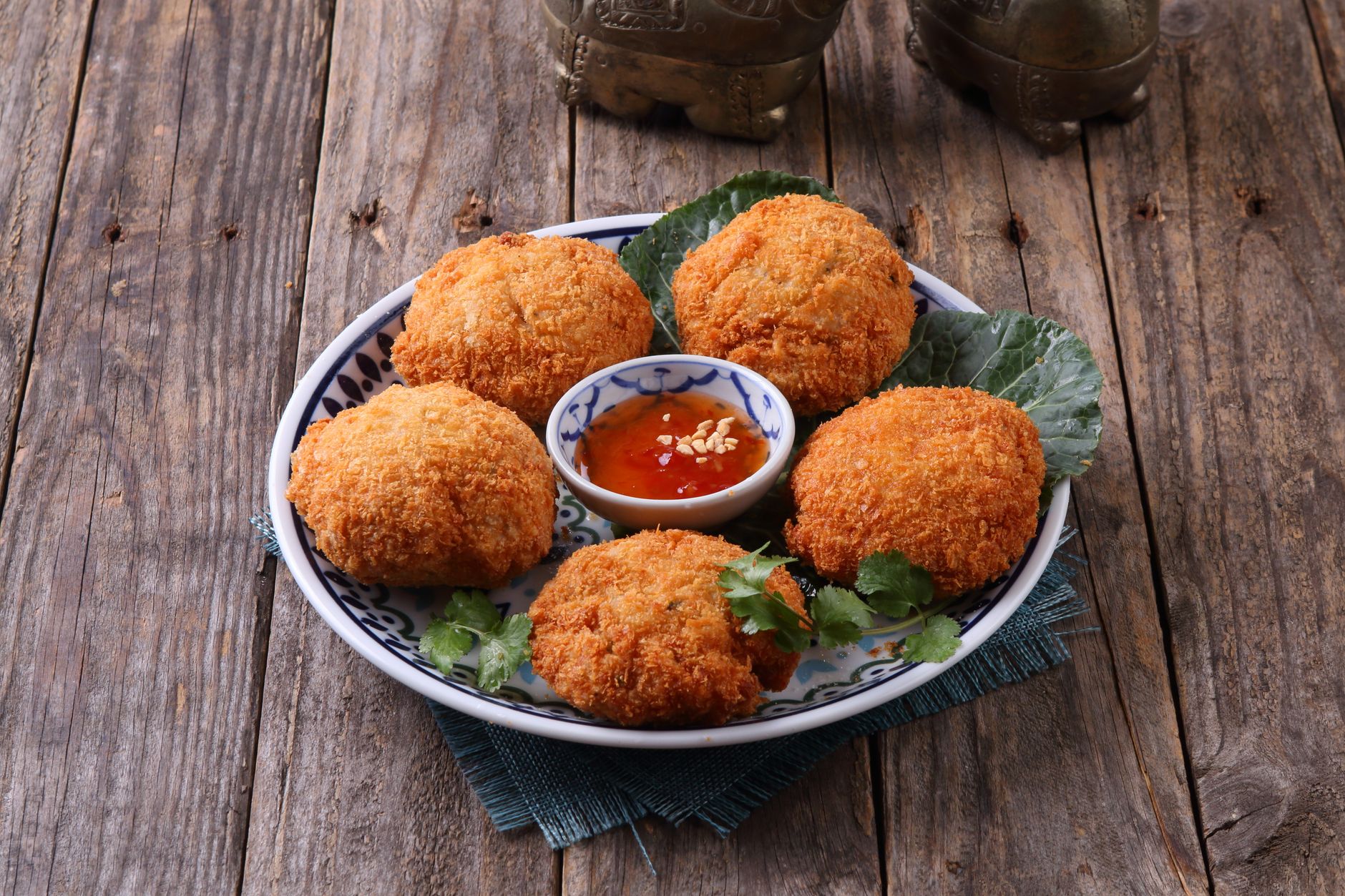 Thai chicken cakes with sweet chilli sauce
