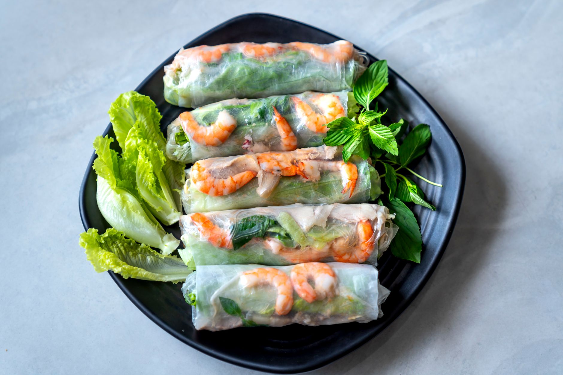 Vietnamese prawn spiralized rolls