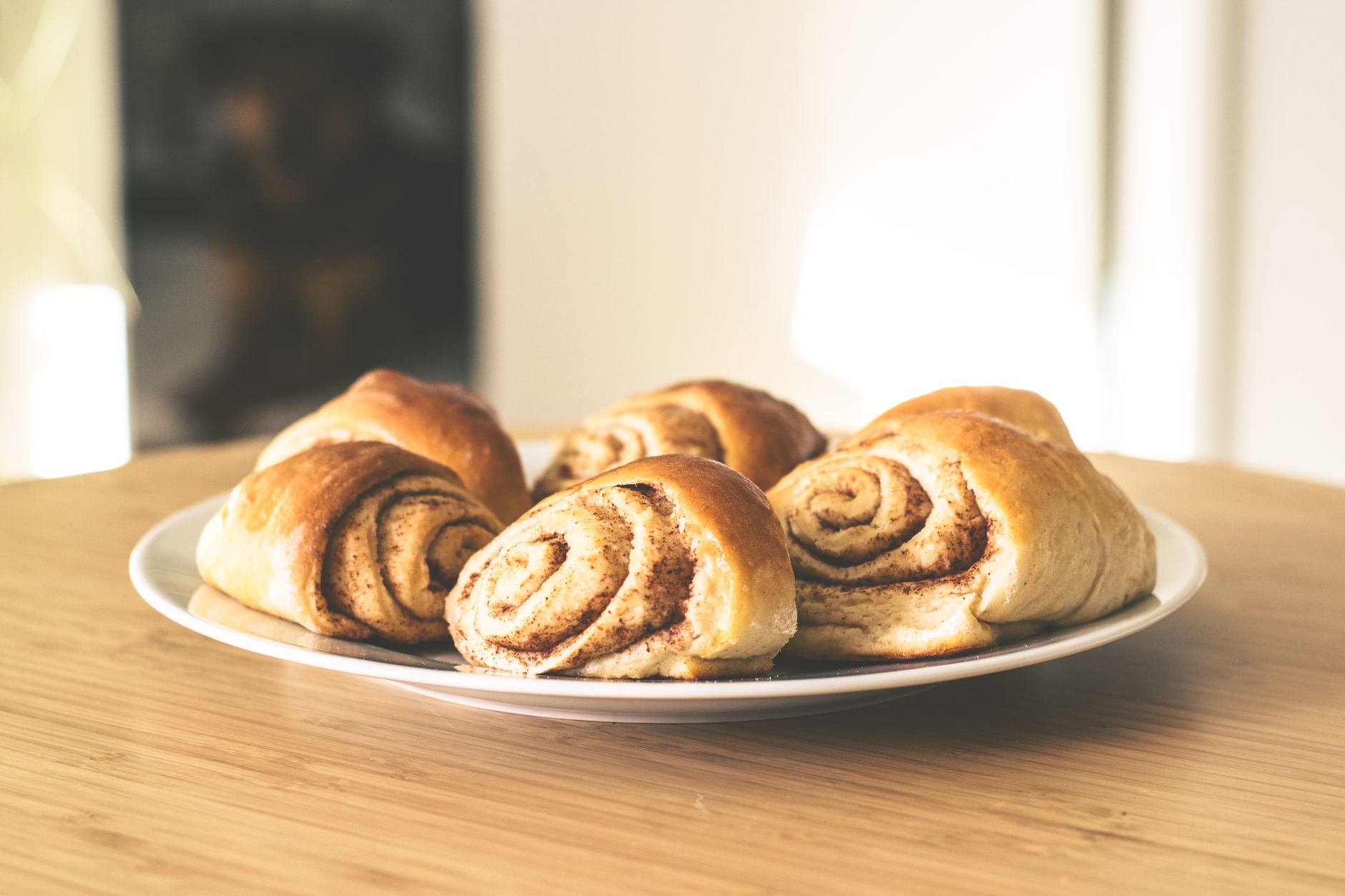 Cinnamon Crescents