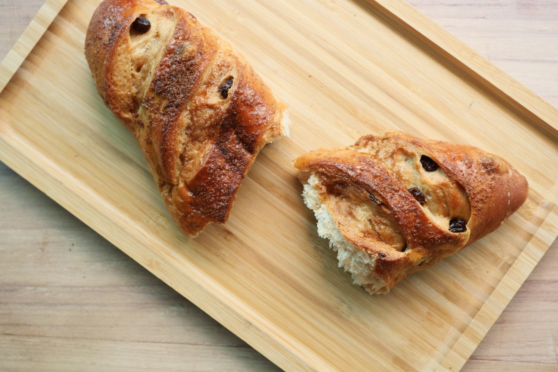 Cinnamon Raisin Bread