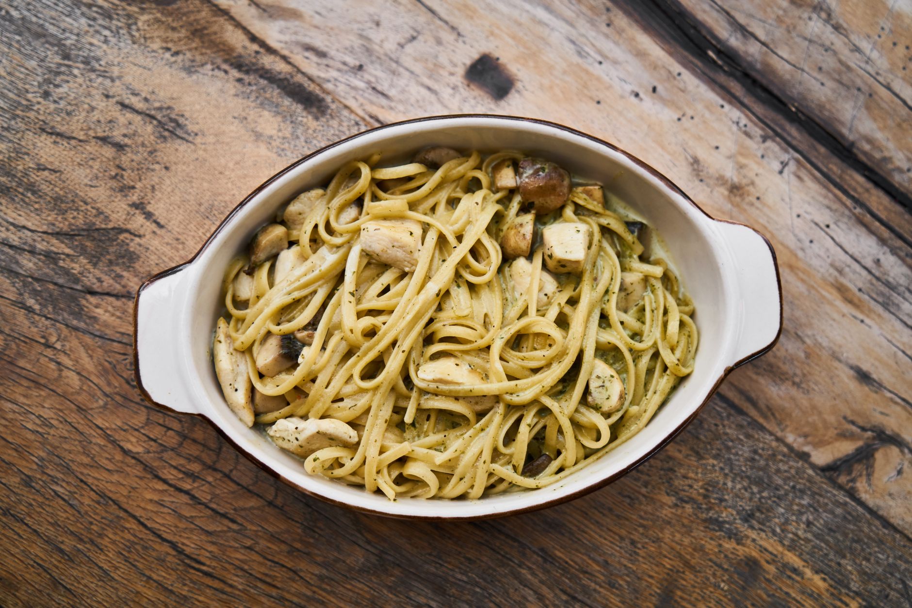 One Pot Creamy Pesto Chicken Pasta
