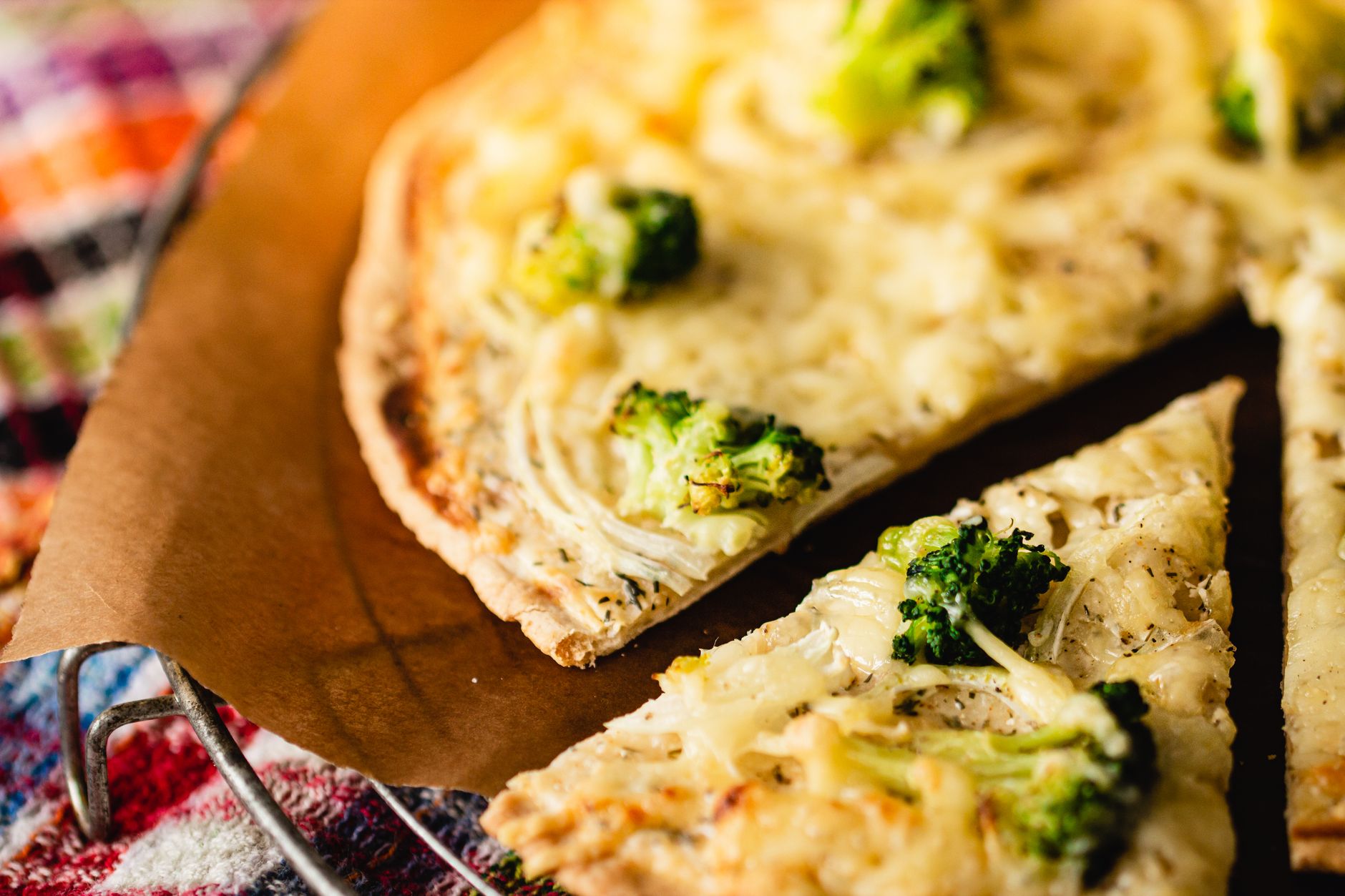 Quick Fix Broccoli Pesto Pizza
