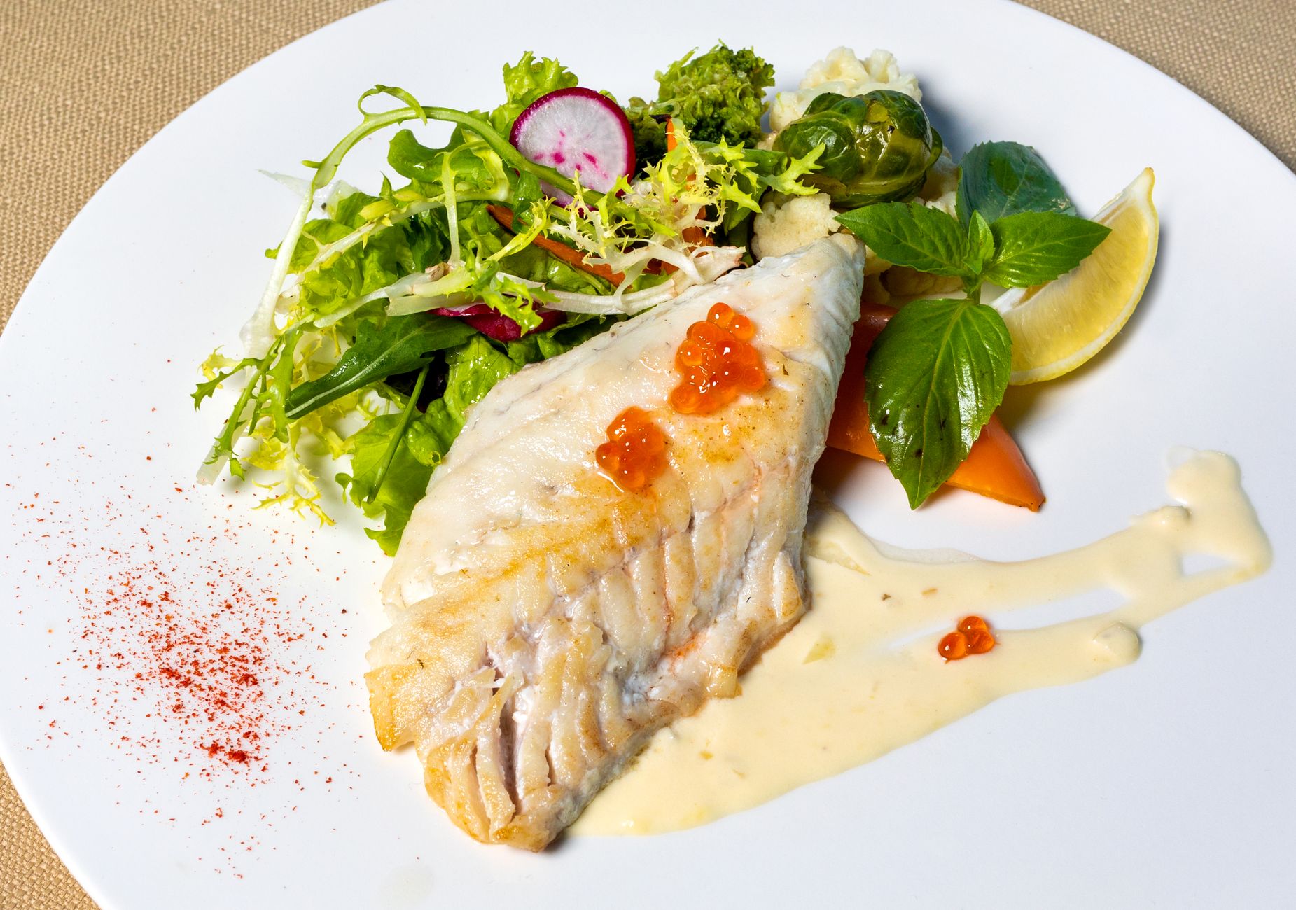 Halibut with Cream Sauce