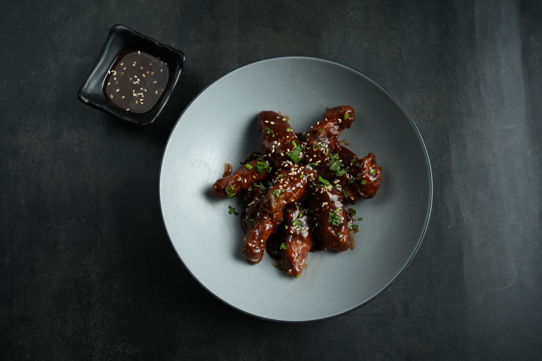 Sticky Ginger Chicken Wings