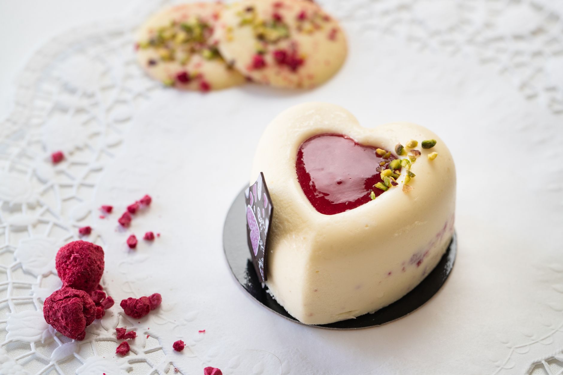 White chocolate, raspberry & hazelnut marble torte