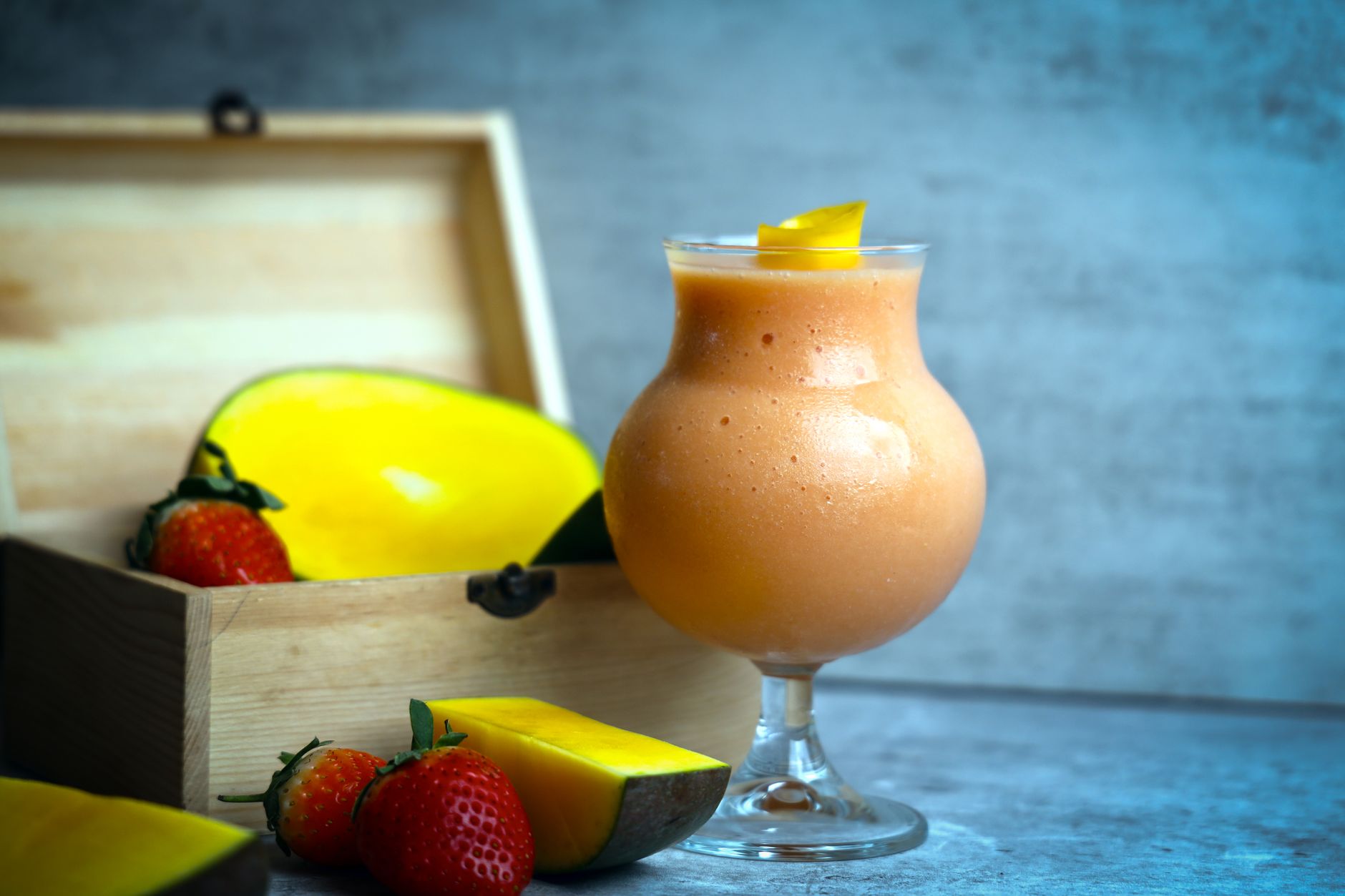 Strawberry Mango Smoothie Recipe