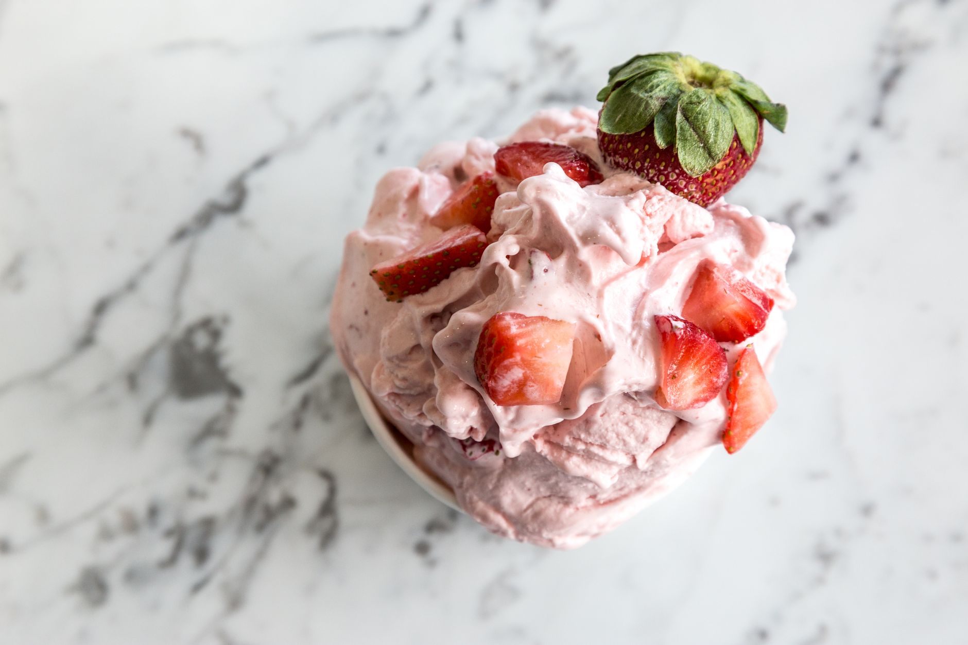 No-Churn Strawberry Ice Cream