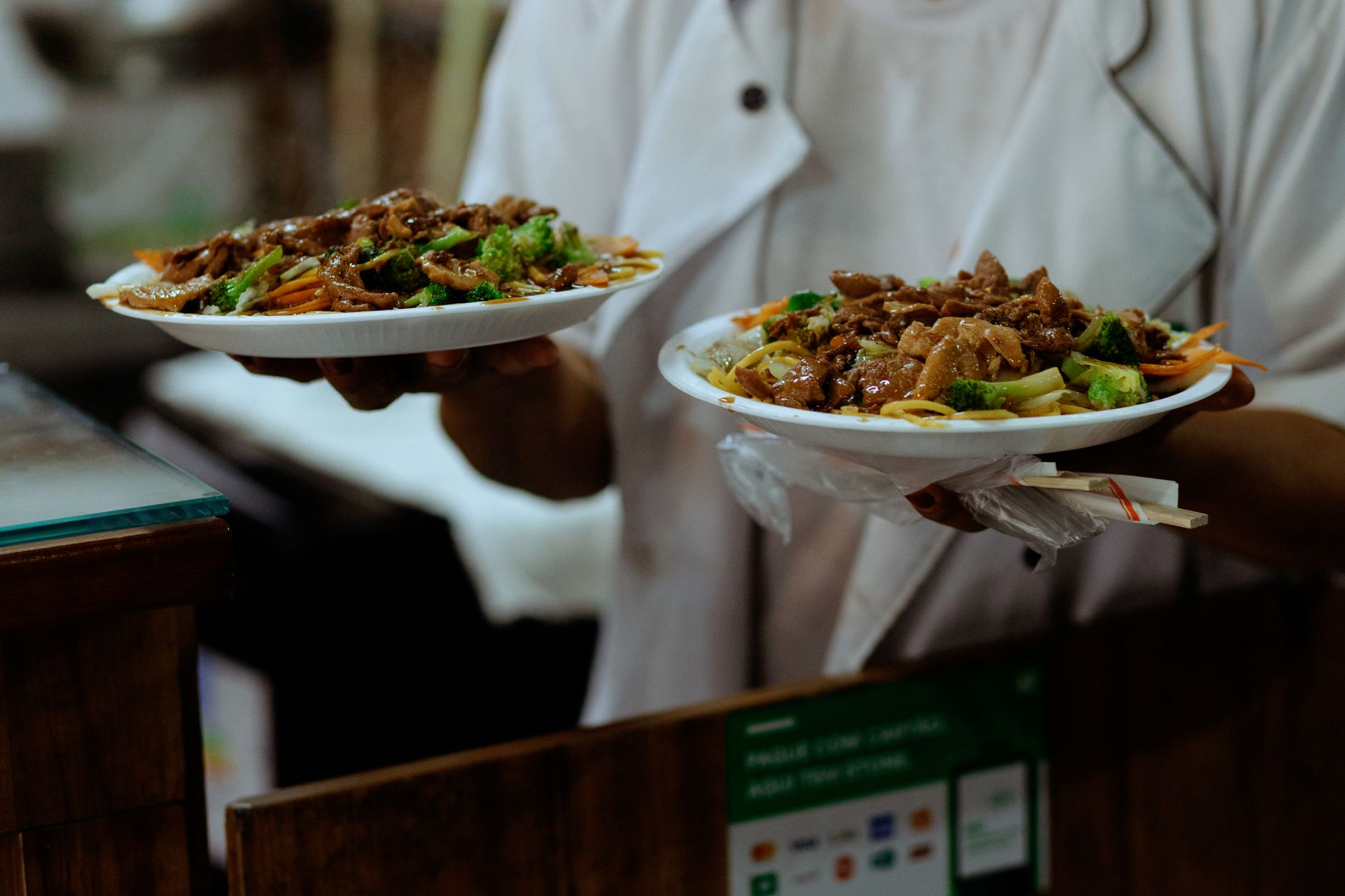 Garlic Noodles with Beef and Broccoli